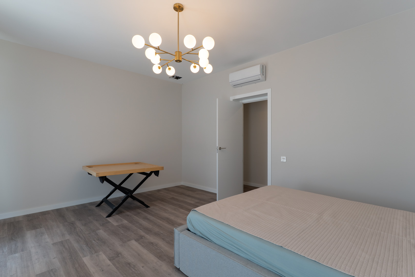 3 Bed, 2 Bath, HouseFor Sale