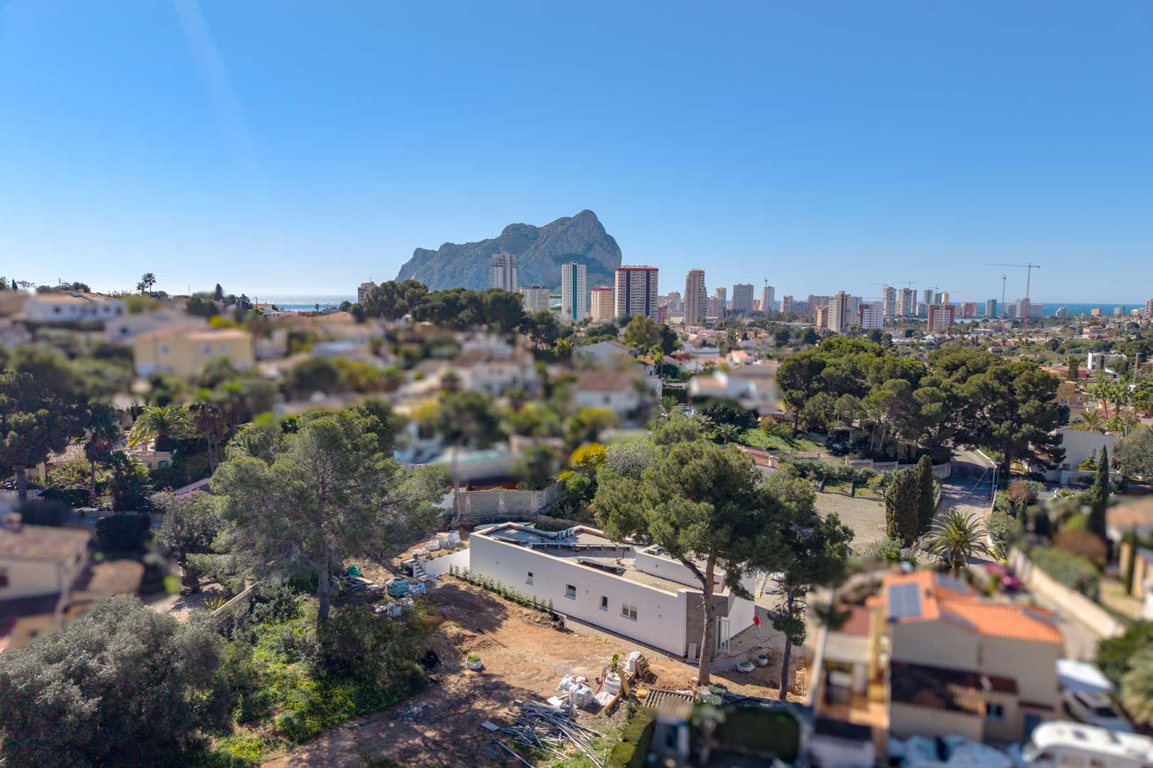 3 Bed, 2 Bath, HouseFor Sale