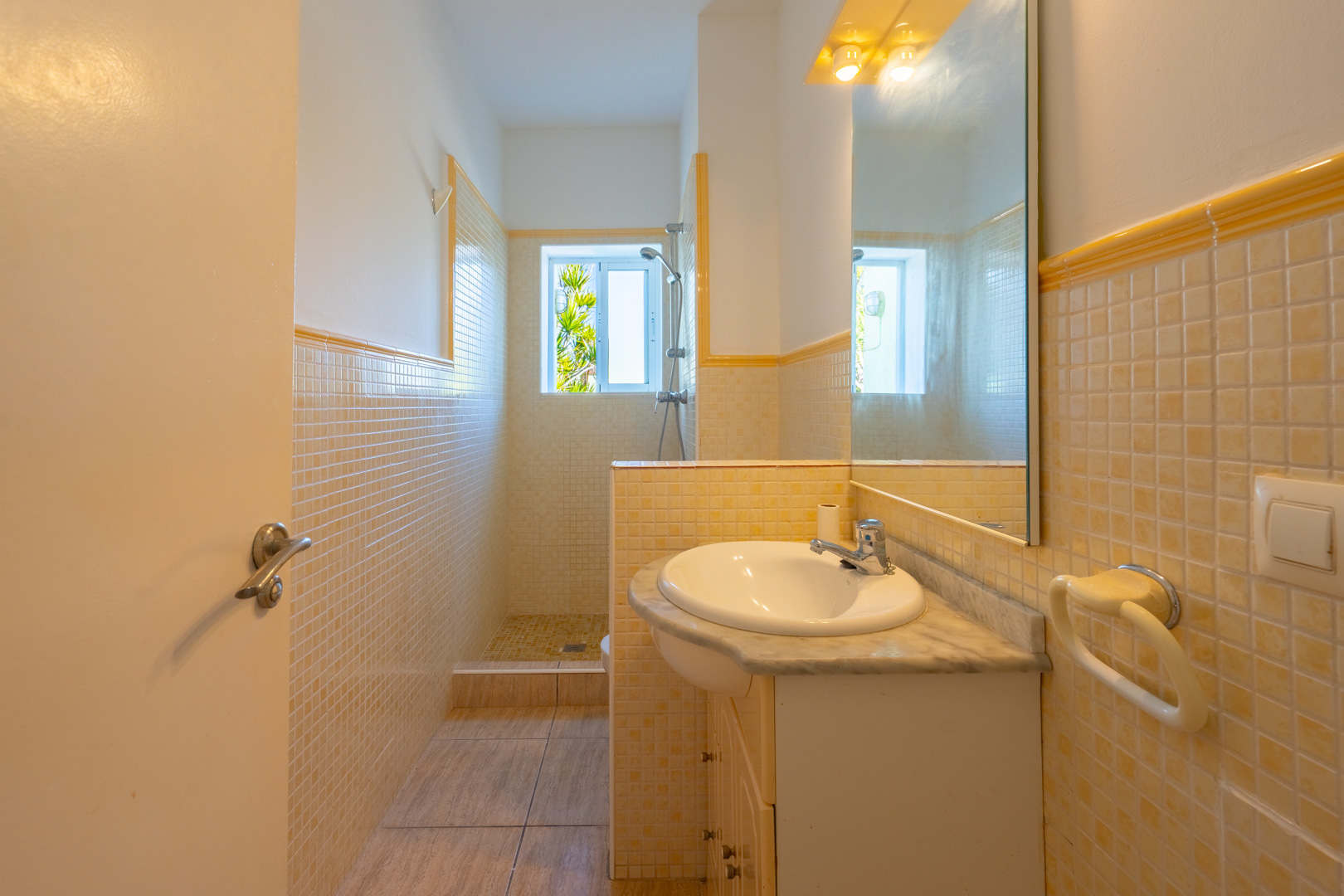 2 Bed, 2 Bath, HouseFor Sale