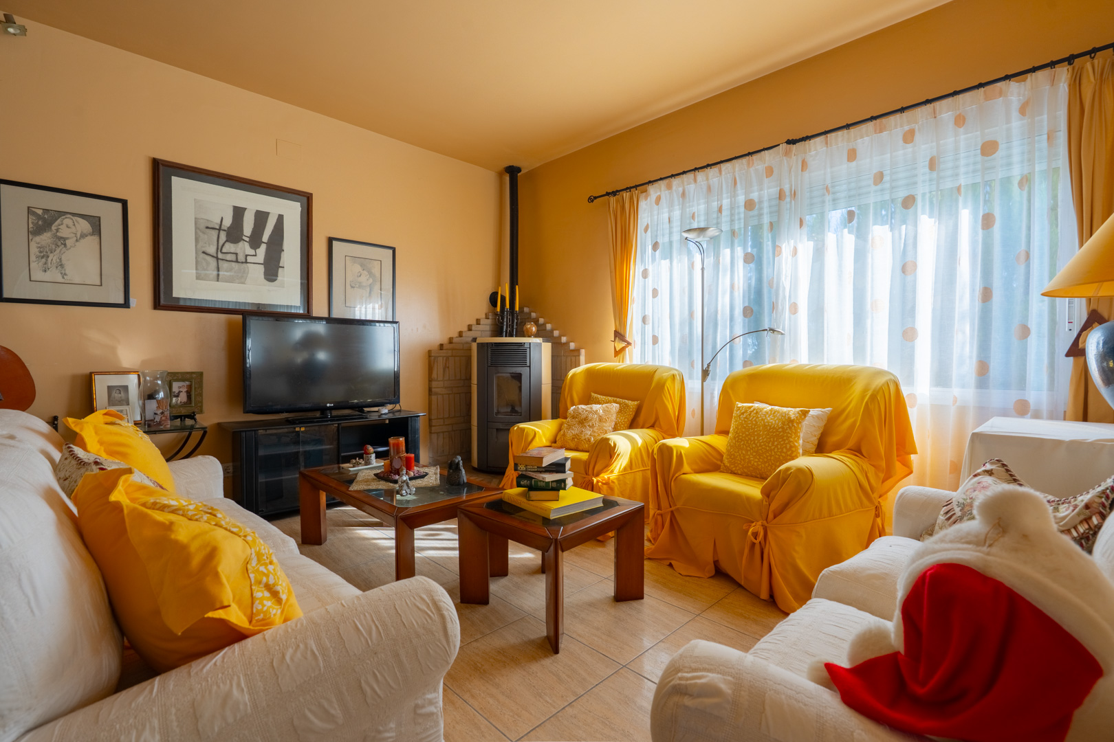 2 Bed, 2 Bath, HouseFor Sale