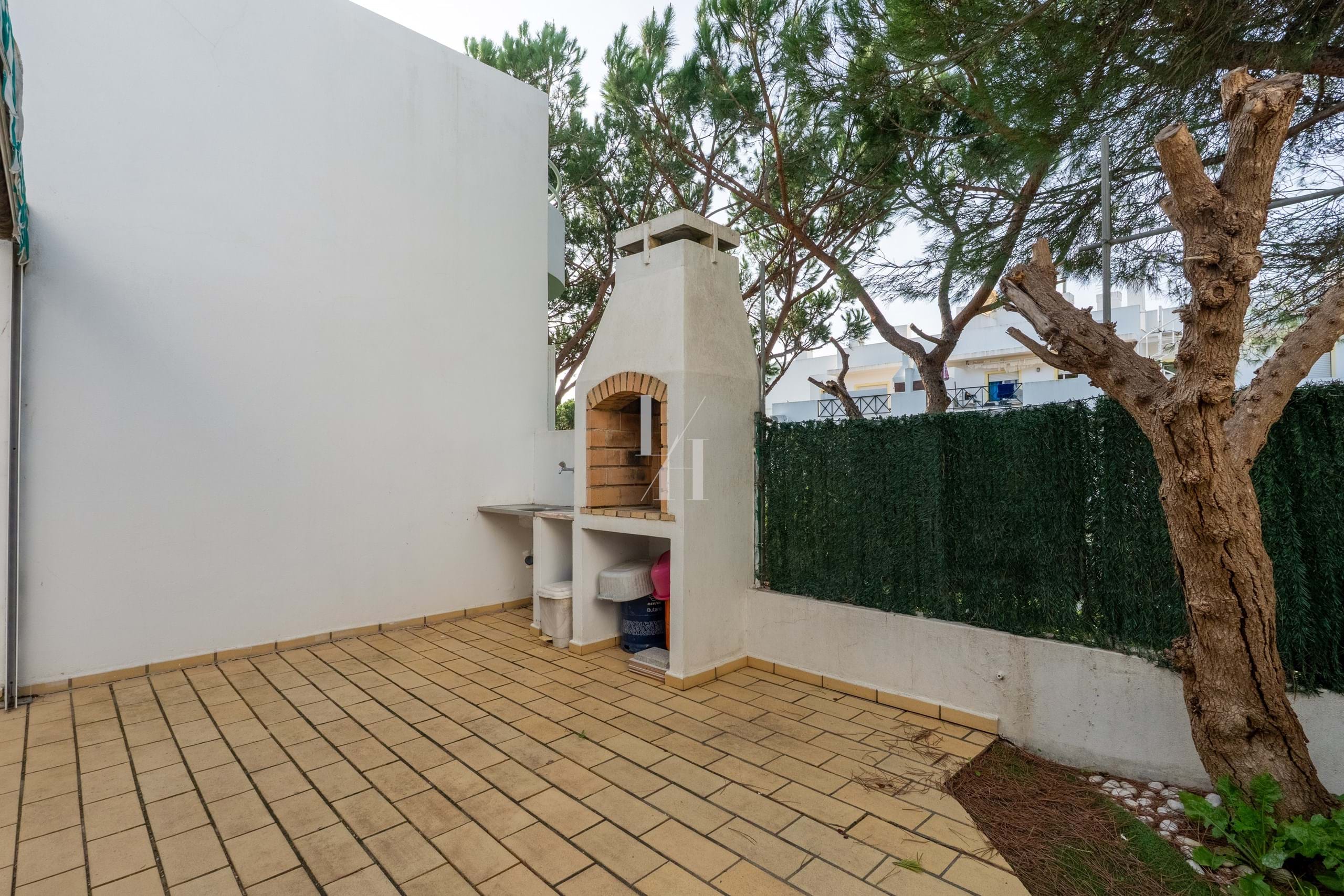 3 Bed, 2 Bath, ApartmentFor Sale, Albufeira, Faro, 8200-378