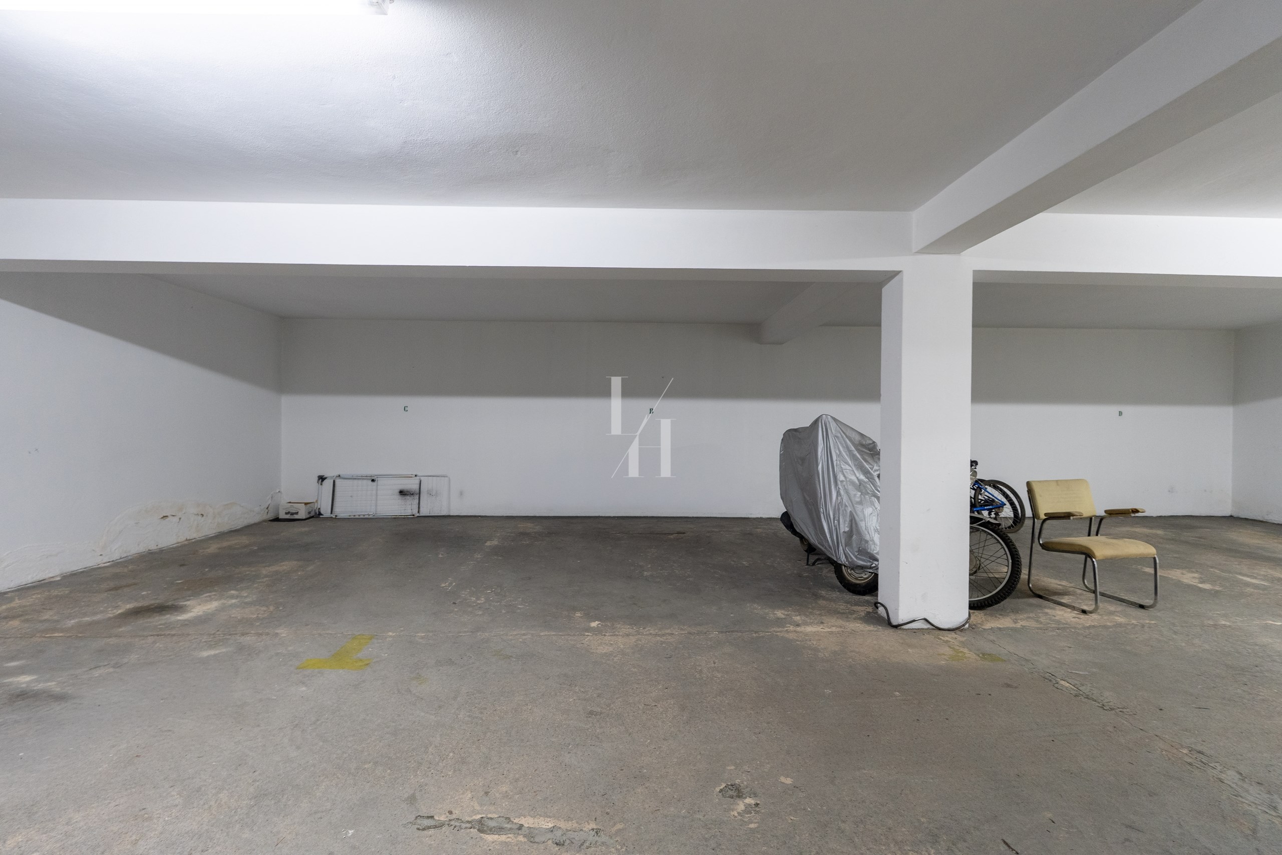 3 Bed, 2 Bath, ApartmentFor Sale, Albufeira, Faro, 8200-378