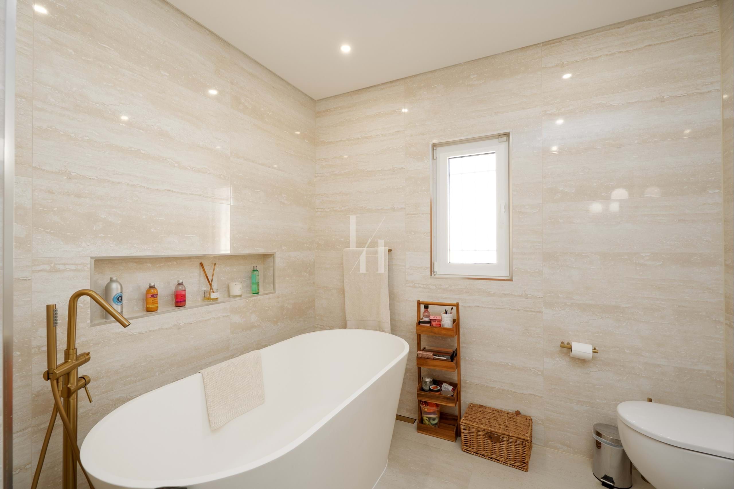 3 Bed, 5 Bath, HouseFor Sale, Loulé, Faro, 8125-507