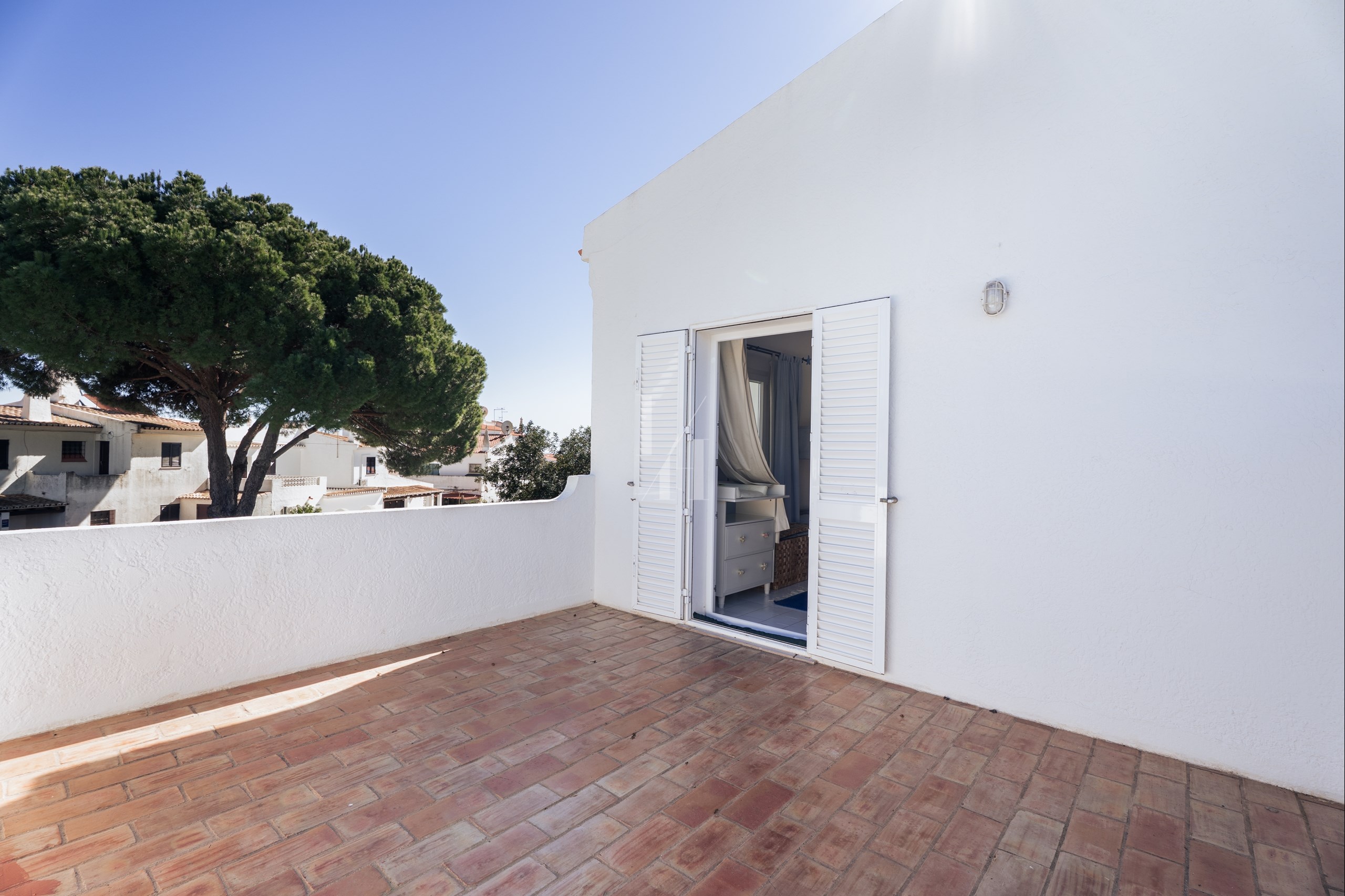 5 Bed, 3 Bath, HouseFor Sale, Albufeira, Faro, 8200-128