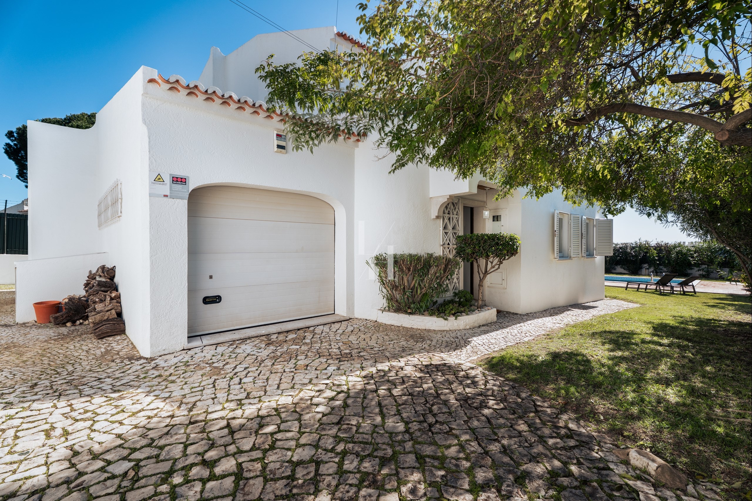 5 Bed, 3 Bath, HouseFor Sale, Albufeira, Faro, 8200-128