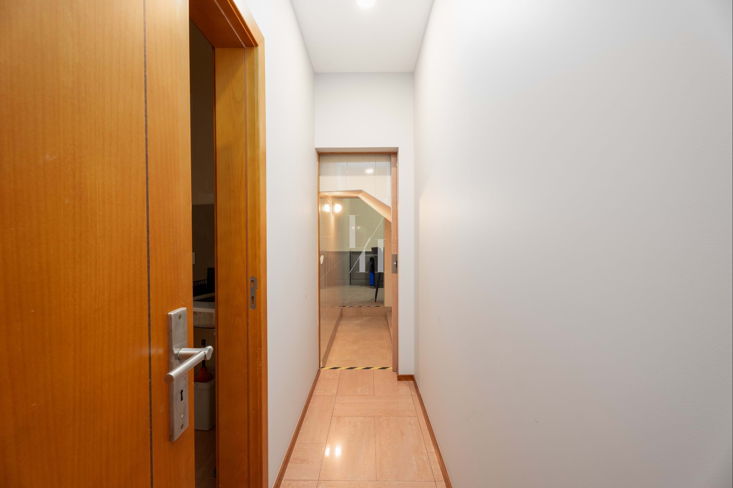 Commercial Property, For Sale