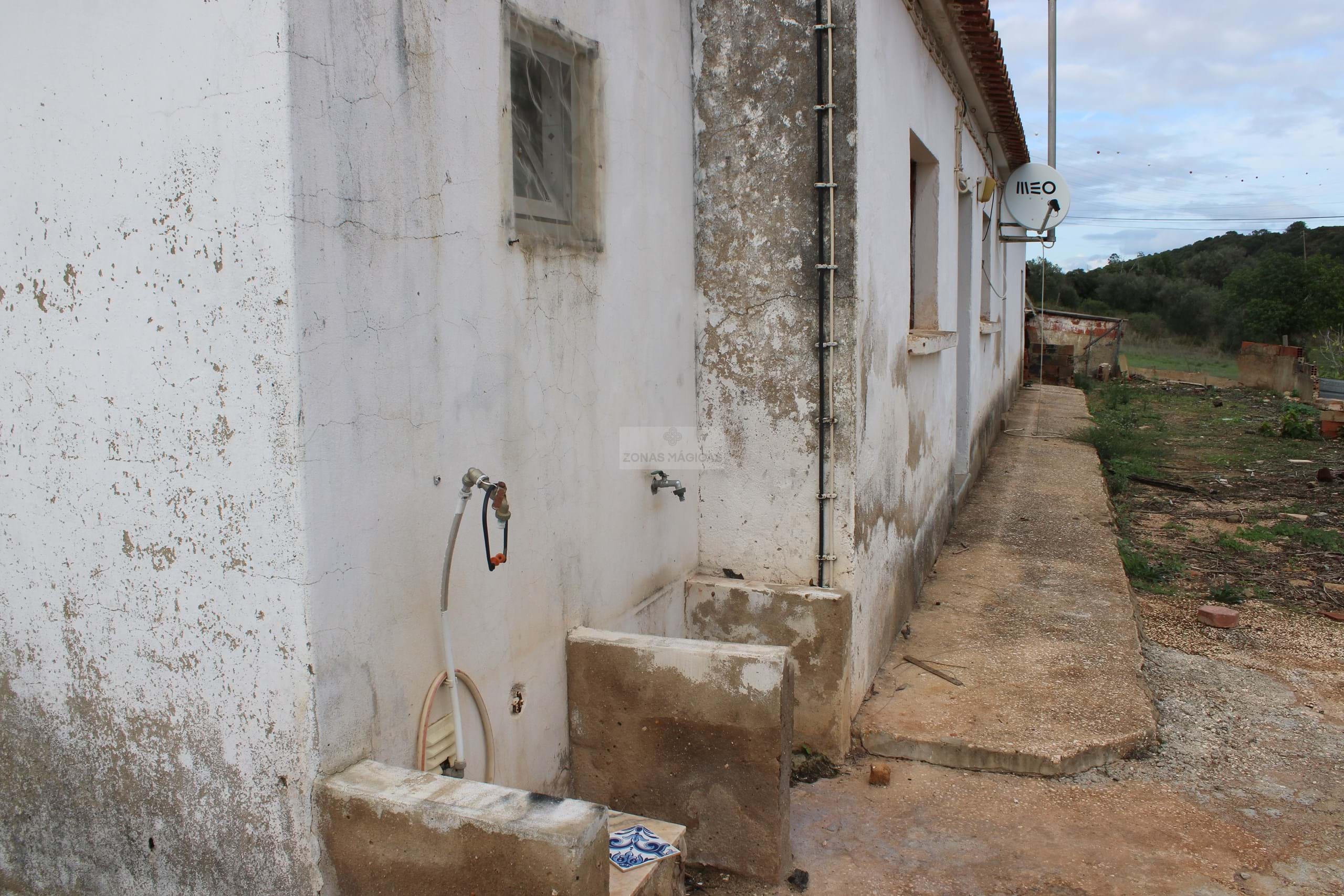 2 Bed, 1 Bath, HouseFor Sale, Portimao, Faro, 8500