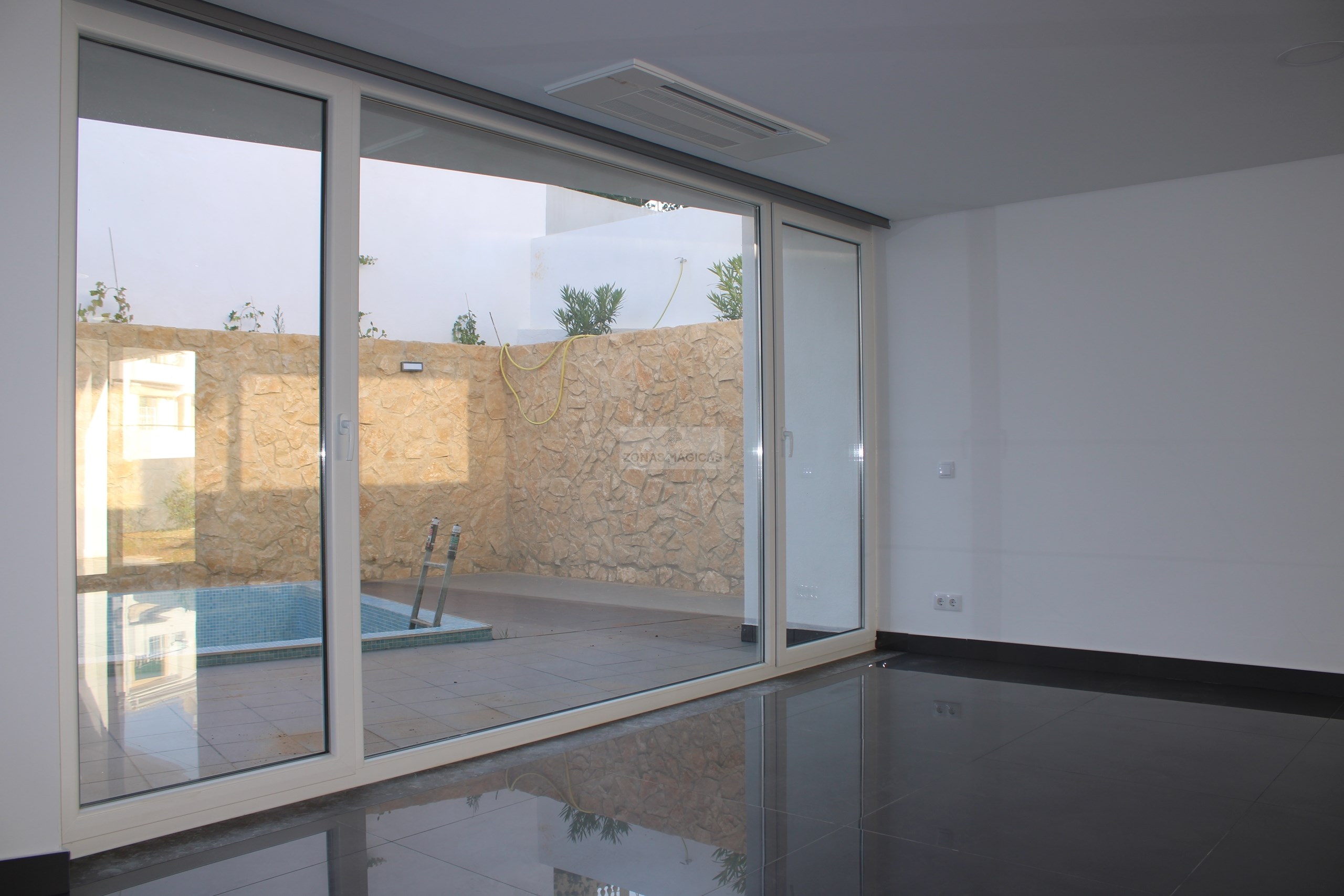 4 Bed, 5 Bath, HouseFor Sale, Lagos, Faro, 8600-707