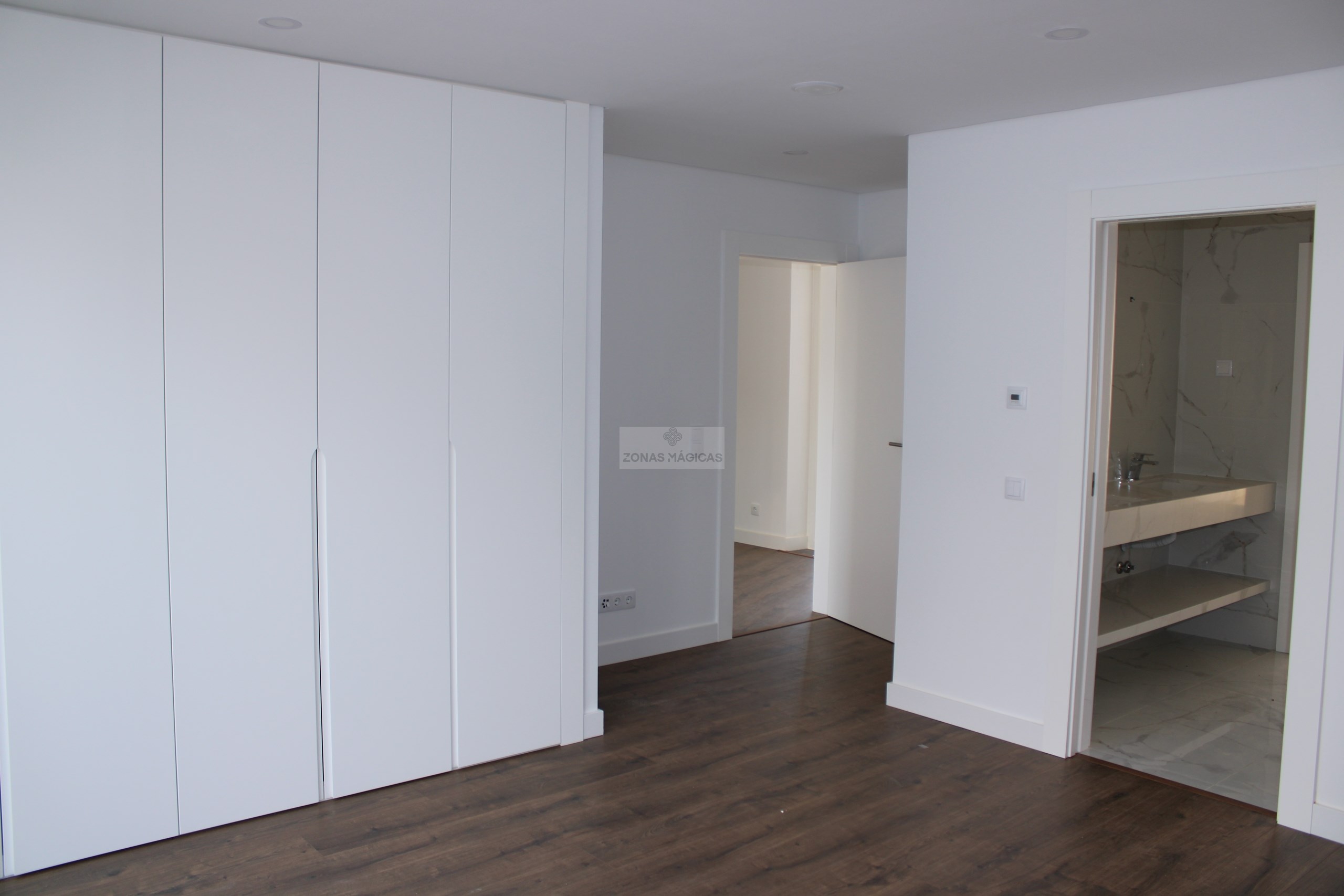 4 Bed, 5 Bath, HouseFor Sale, Lagos, Faro, 8600-707