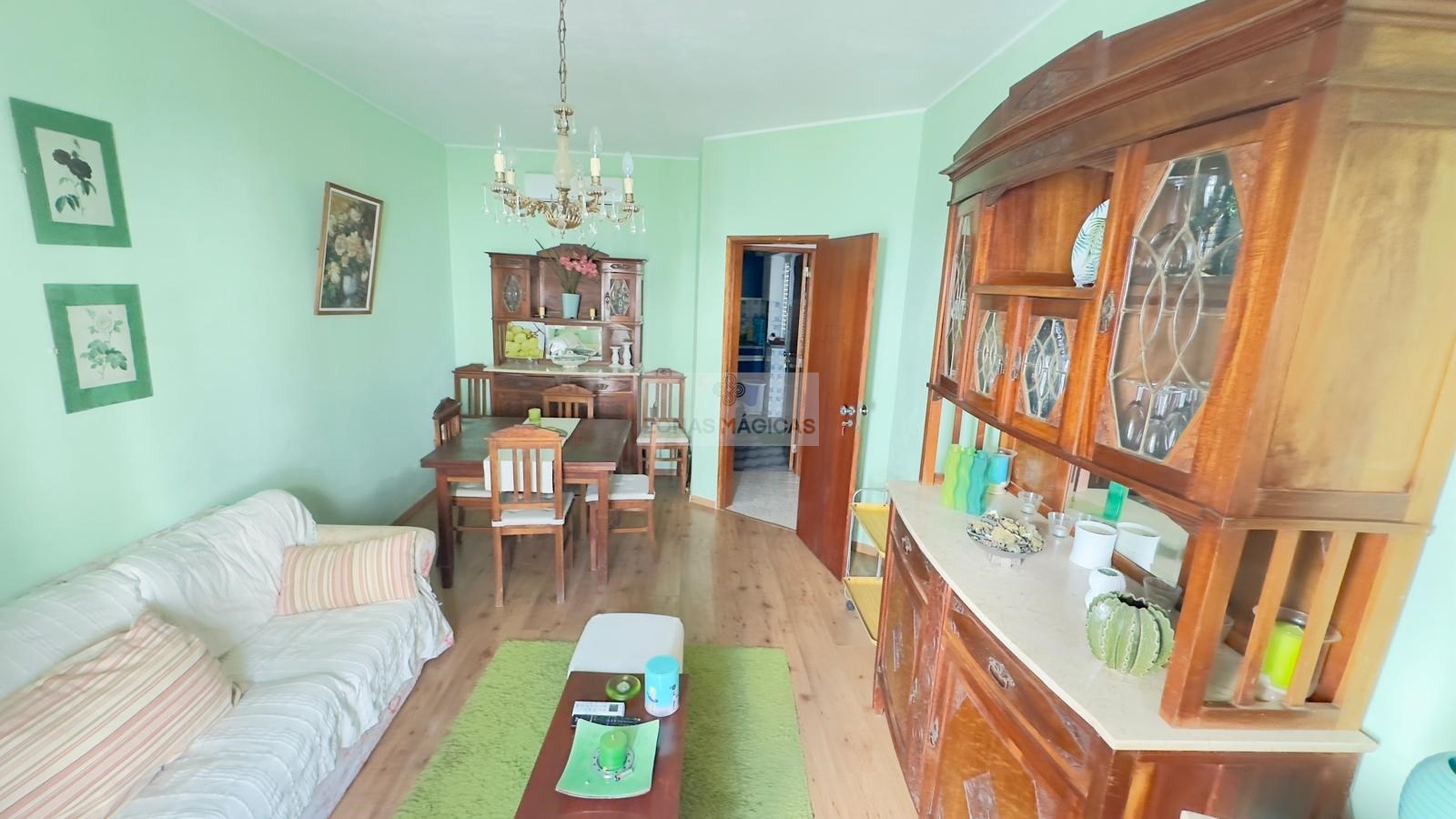 4 Bed, 2 Bath, HouseFor Sale, Lagos, Faro, 8600-655