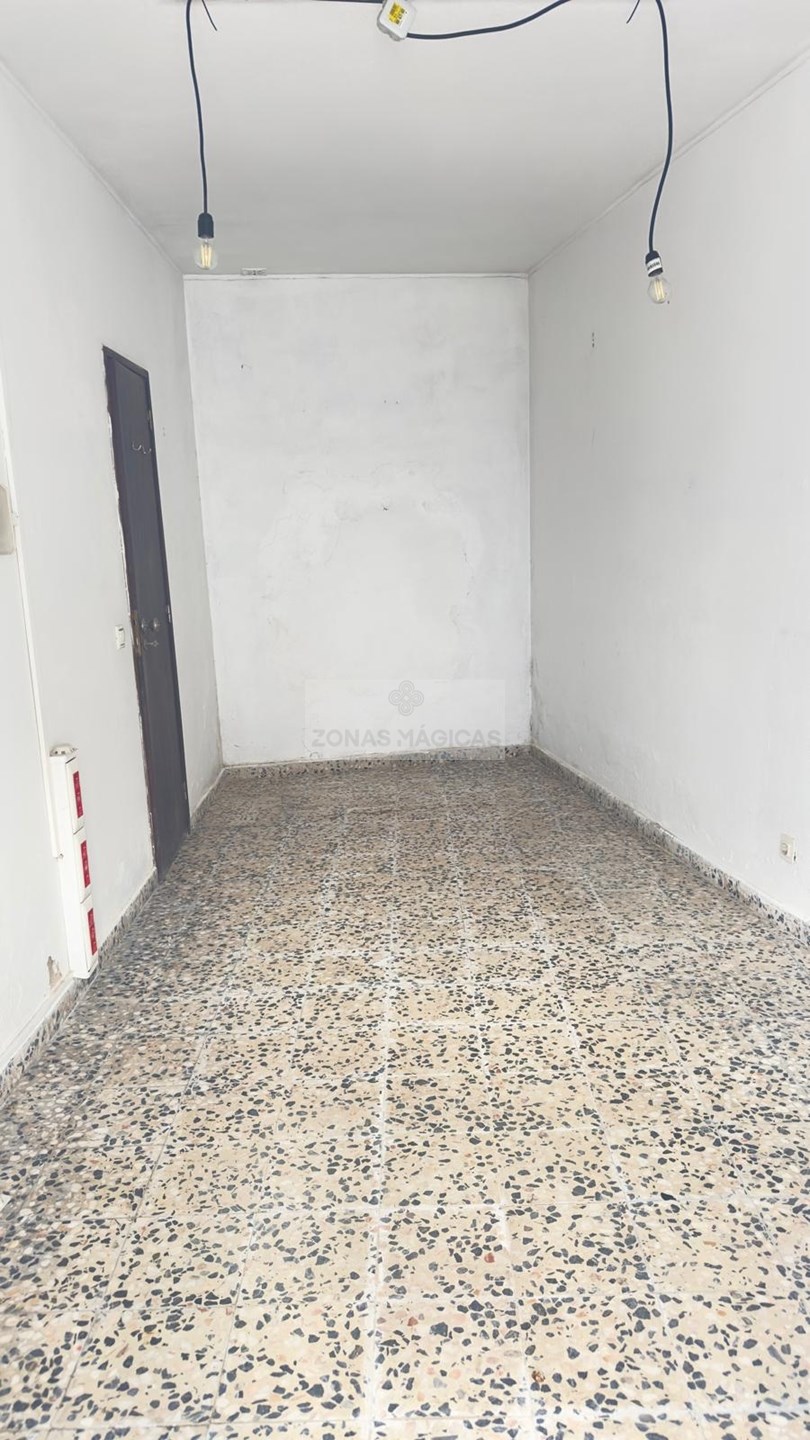 4 Bed, 2 Bath, HouseFor Sale, Lagos, Faro, 8600-655