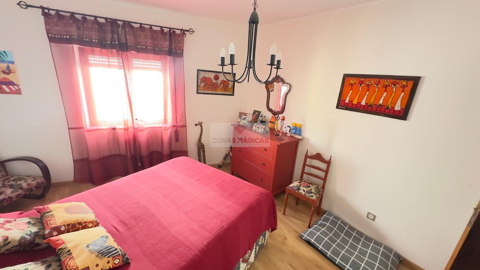 4 Bed, 2 Bath, HouseFor Sale, Lagos, Faro, 8600-655