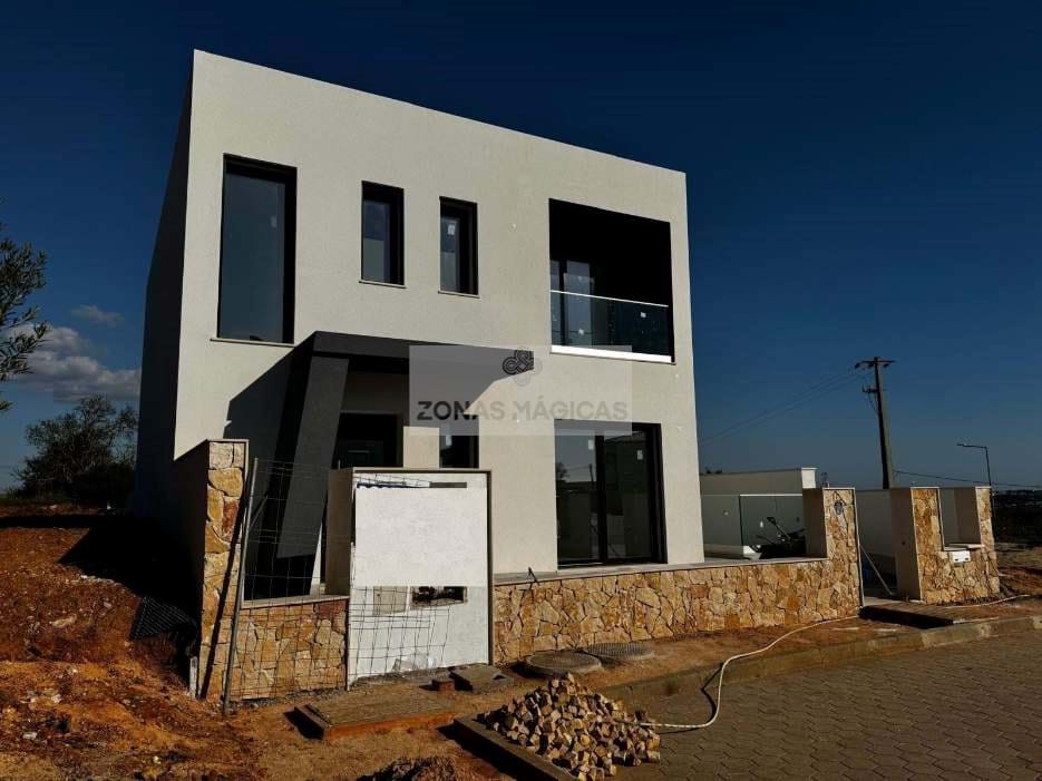 3 Bed, 4 Bath, HouseFor Sale, Mexilhoeira Grande, Portimão, Faro, 8500-120