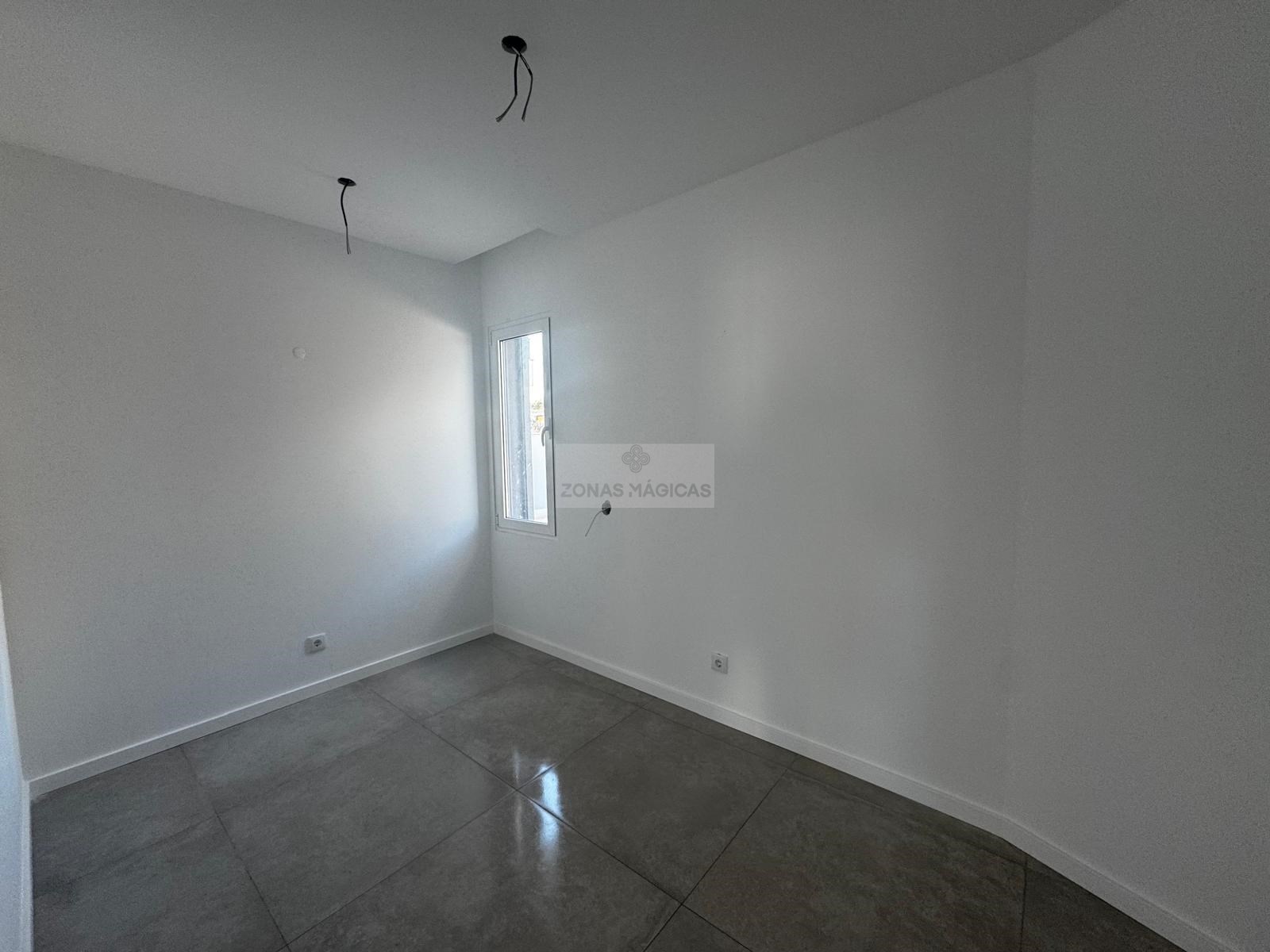 3 Bed, 4 Bath, HouseFor Sale, Portimao, Faro, 8500-132