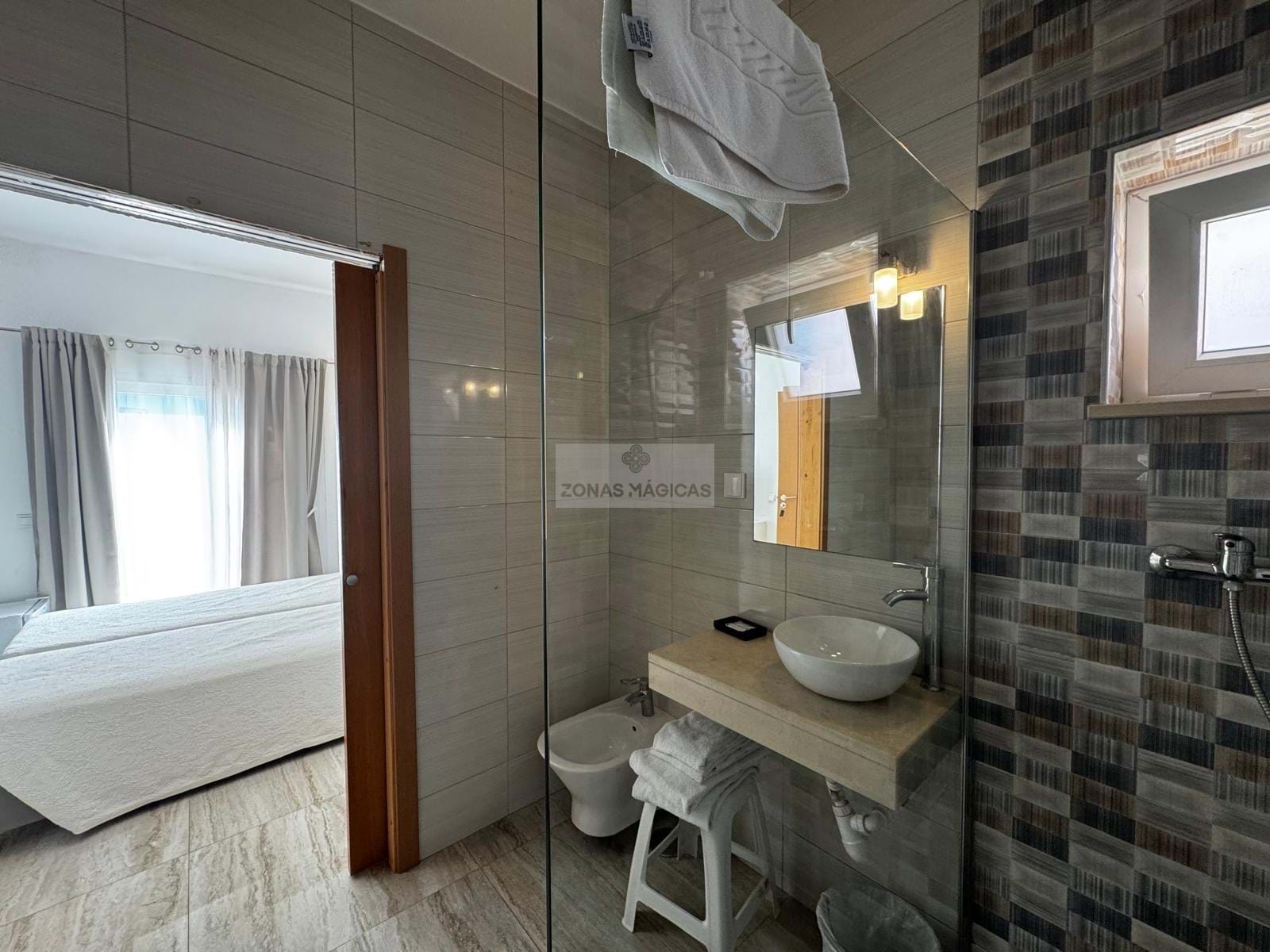 8 Bed, 9 Bath, HouseFor Sale, Vila do Bispo, Faro, 8650-317