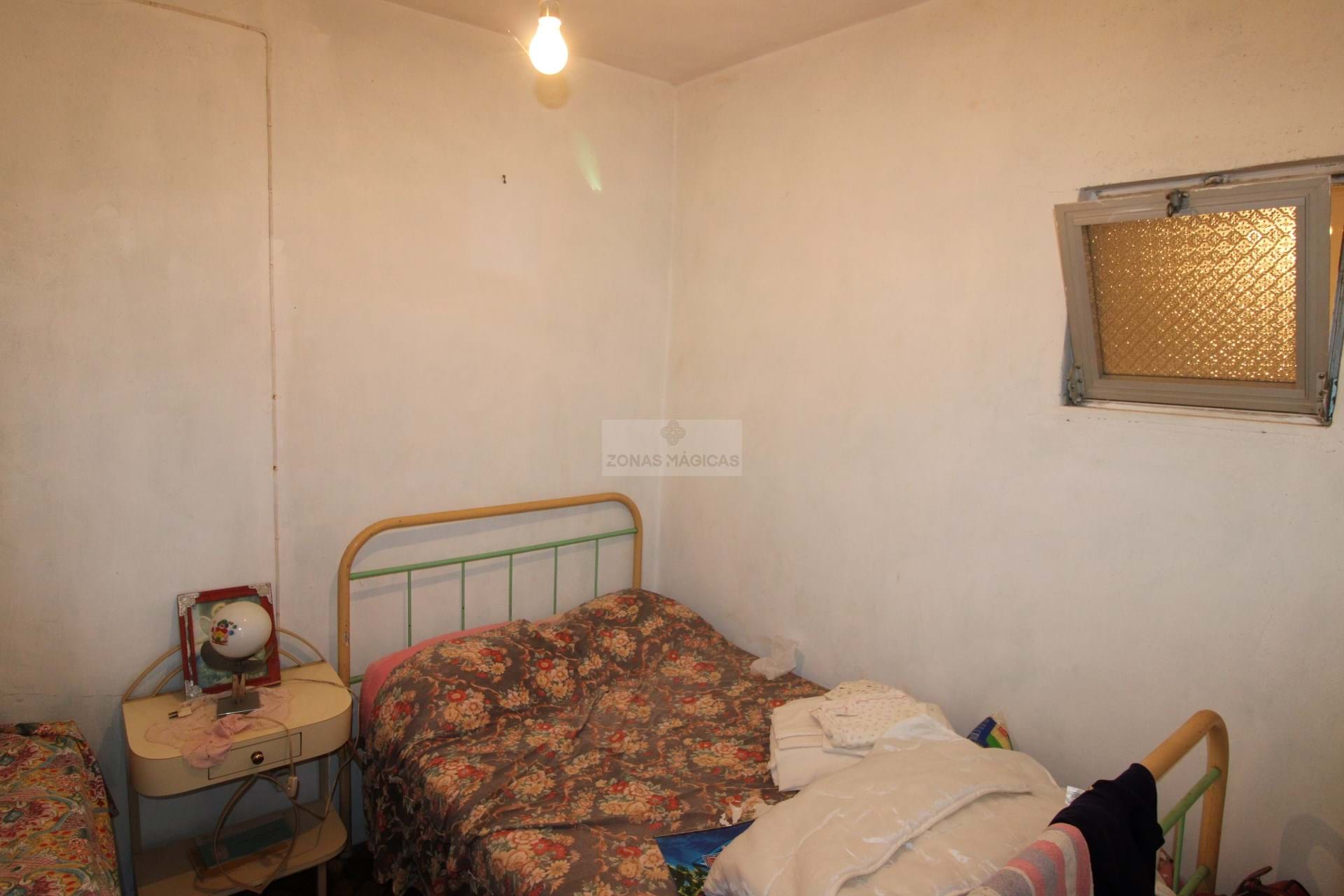 3 Bed, 1 Bath, HouseFor Sale, Monchique, Faro, 8550-145