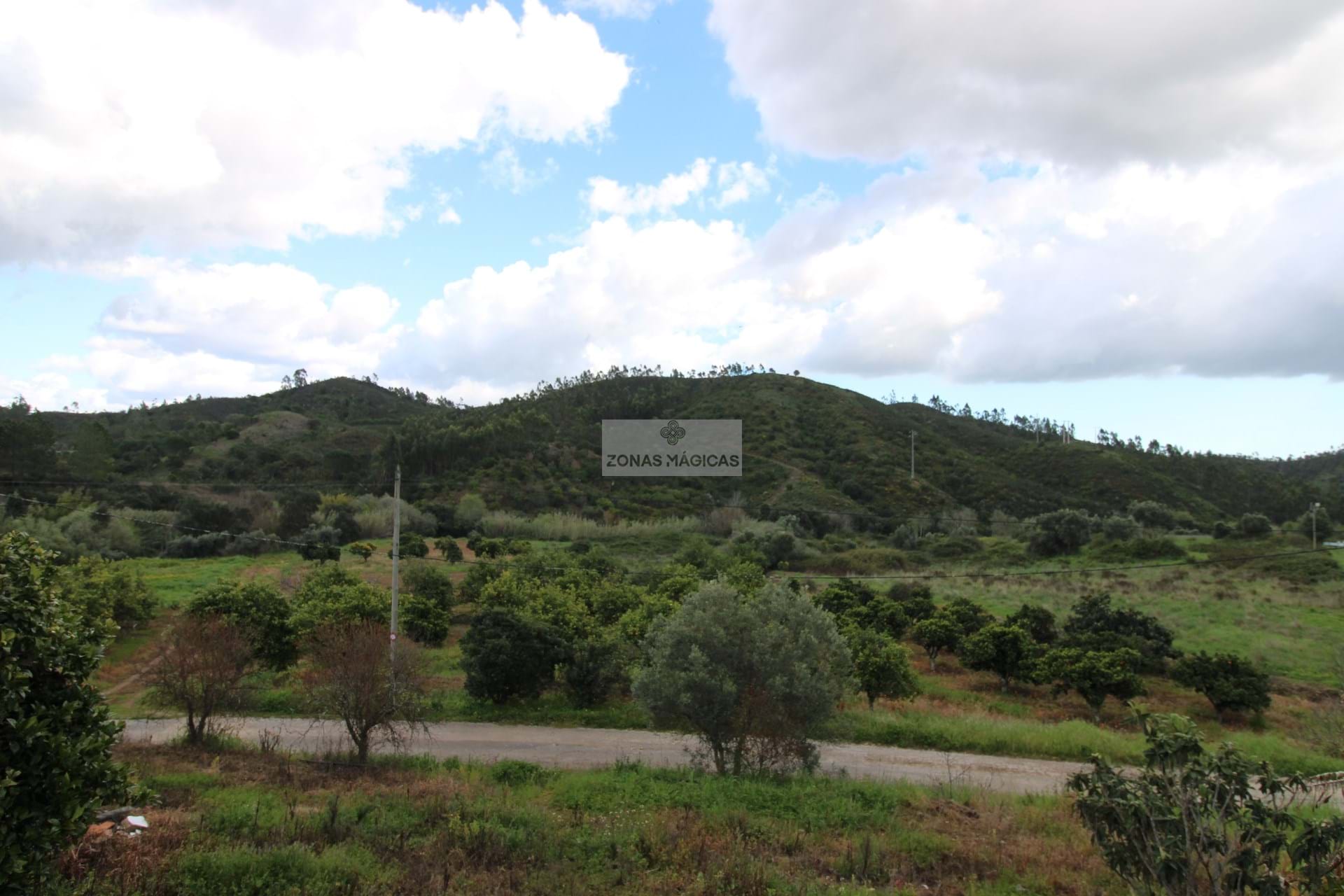 3 Bed, 1 Bath, HouseFor Sale, Monchique, Faro, 8550-145