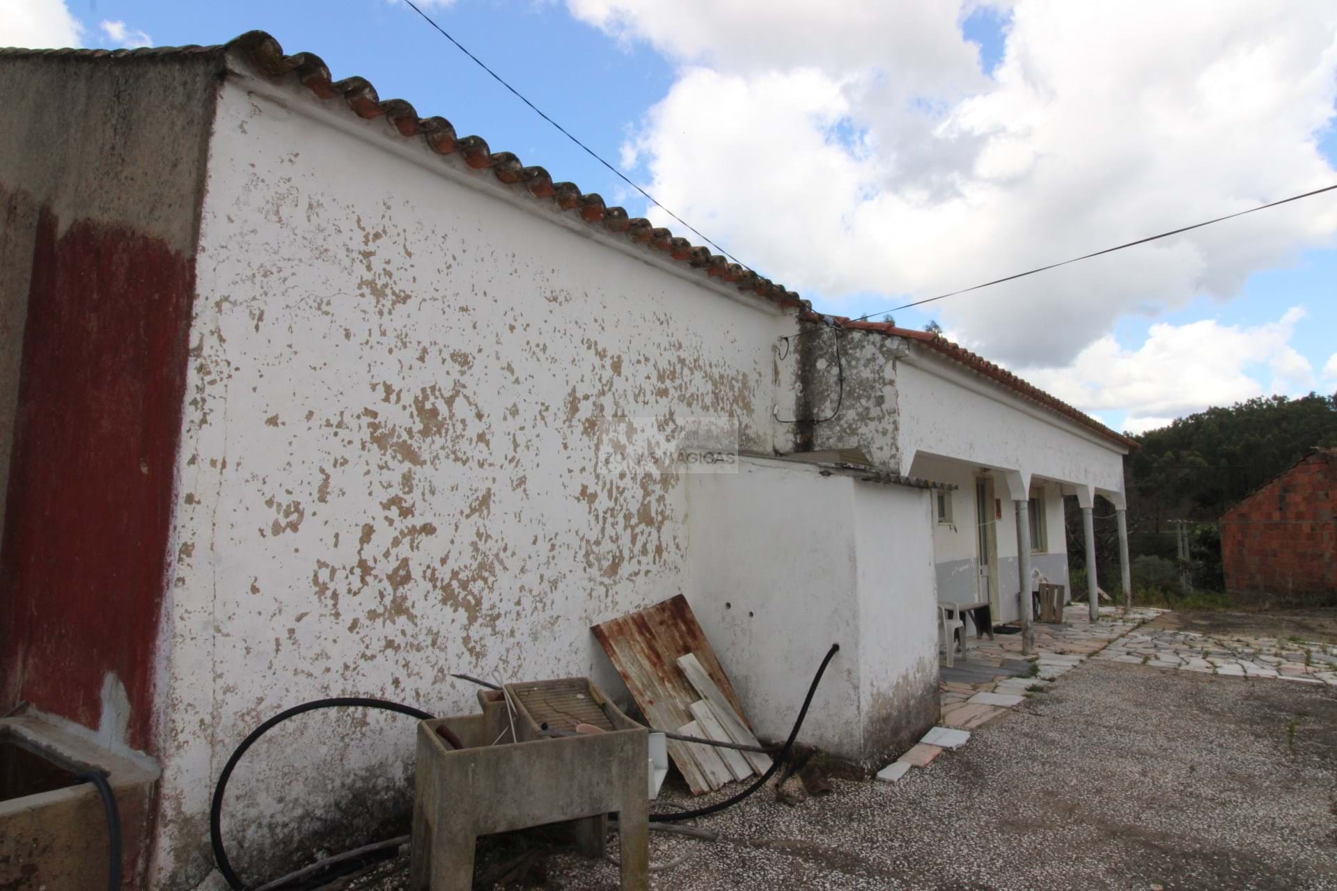 3 Bed, 1 Bath, HouseFor Sale, Monchique, Faro, 8550-145