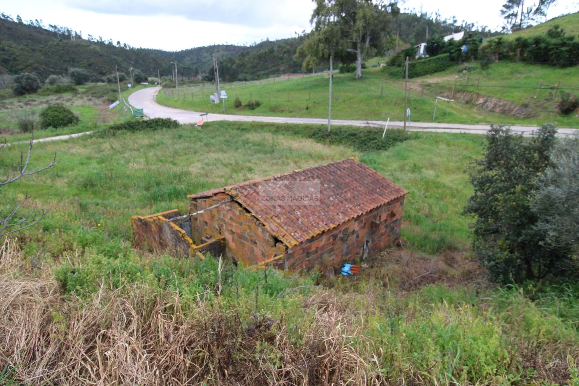 3 Bed, 1 Bath, HouseFor Sale, Monchique, Faro, 8550-145