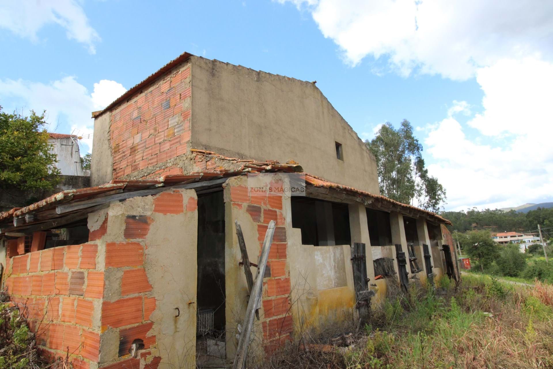 3 Bed, 1 Bath, HouseFor Sale, Monchique, Faro, 8550-145