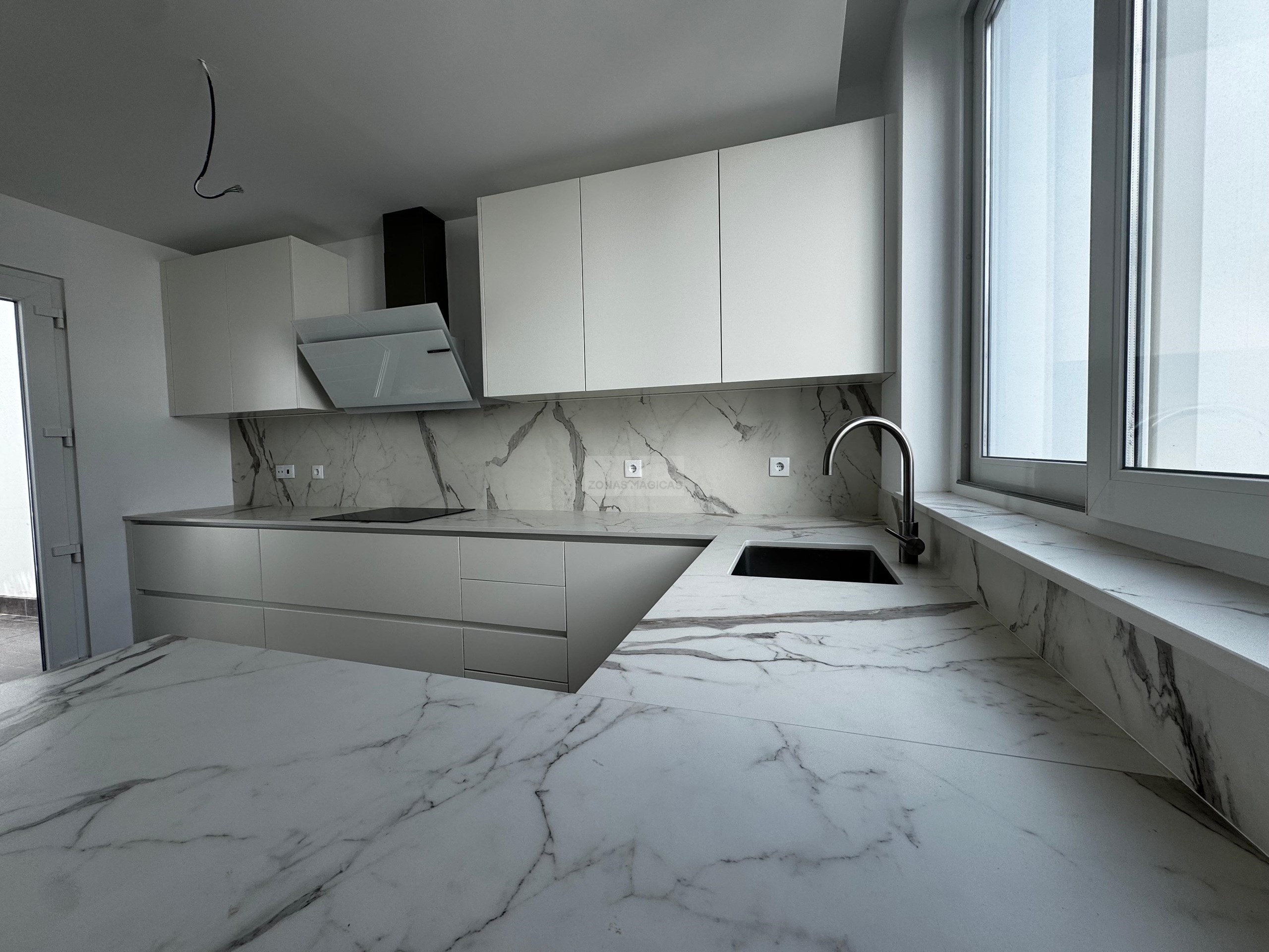 3 Bed, 4 Bath, HouseFor Sale, Vila do Bispo, Faro, 8650-361