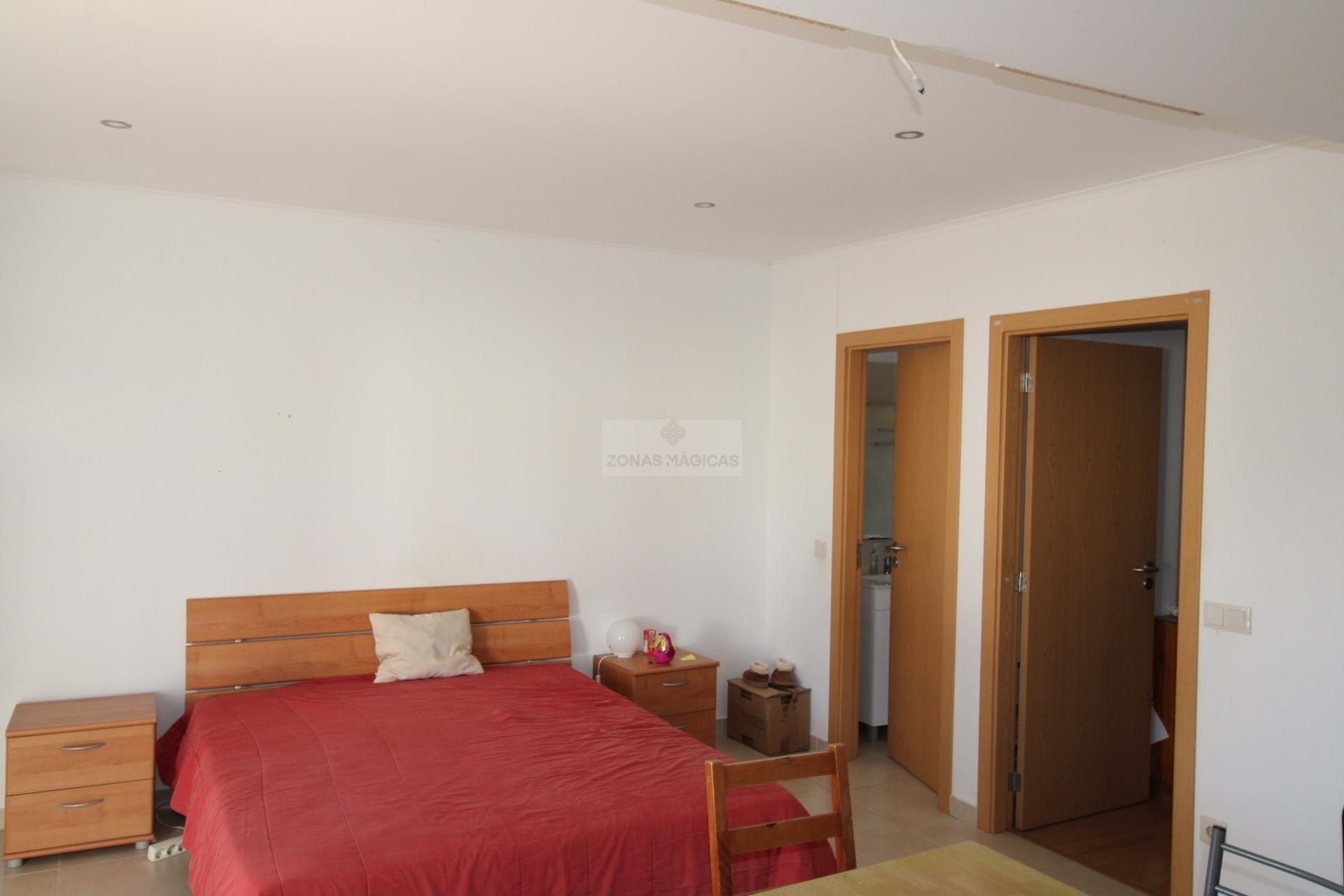 4 Bed, 3 Bath, HouseFor Sale, Aljezur, Faro, 8670-158