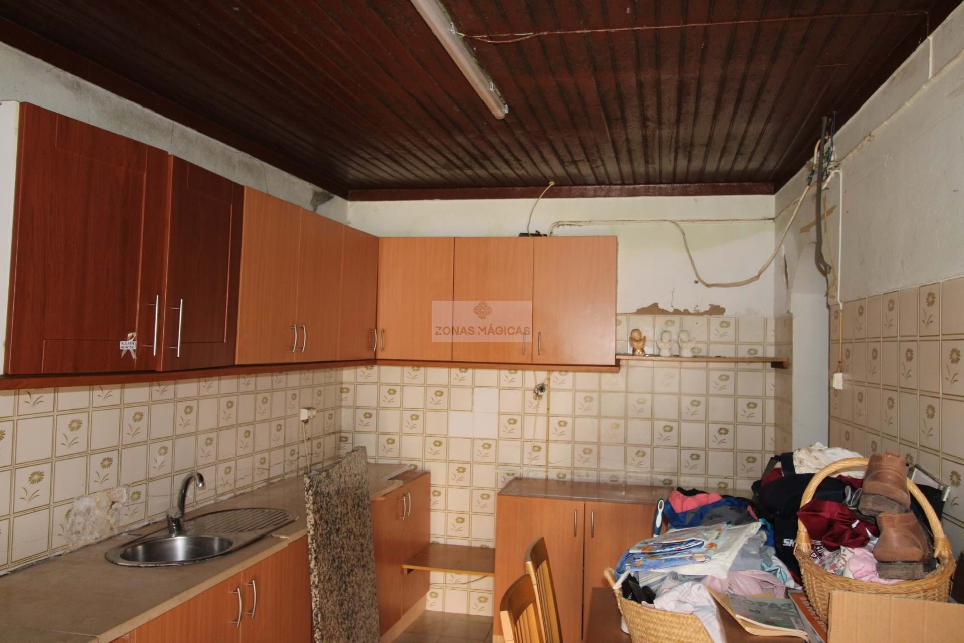 5 Bed, 3 Bath, HouseFor Sale, Vila do Bispo, Faro, 8650-013