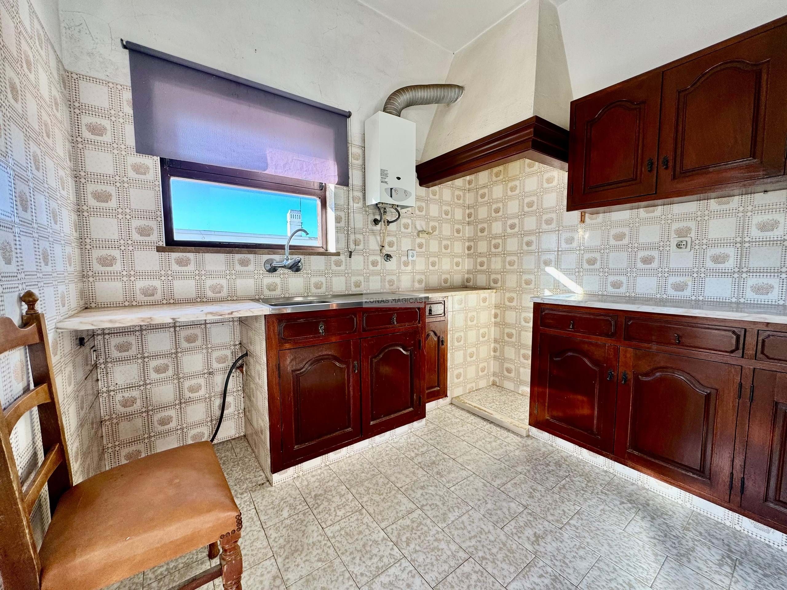 2 Bed, 1 Bath, ApartmentFor Sale, Lagos, Faro, 8600-315