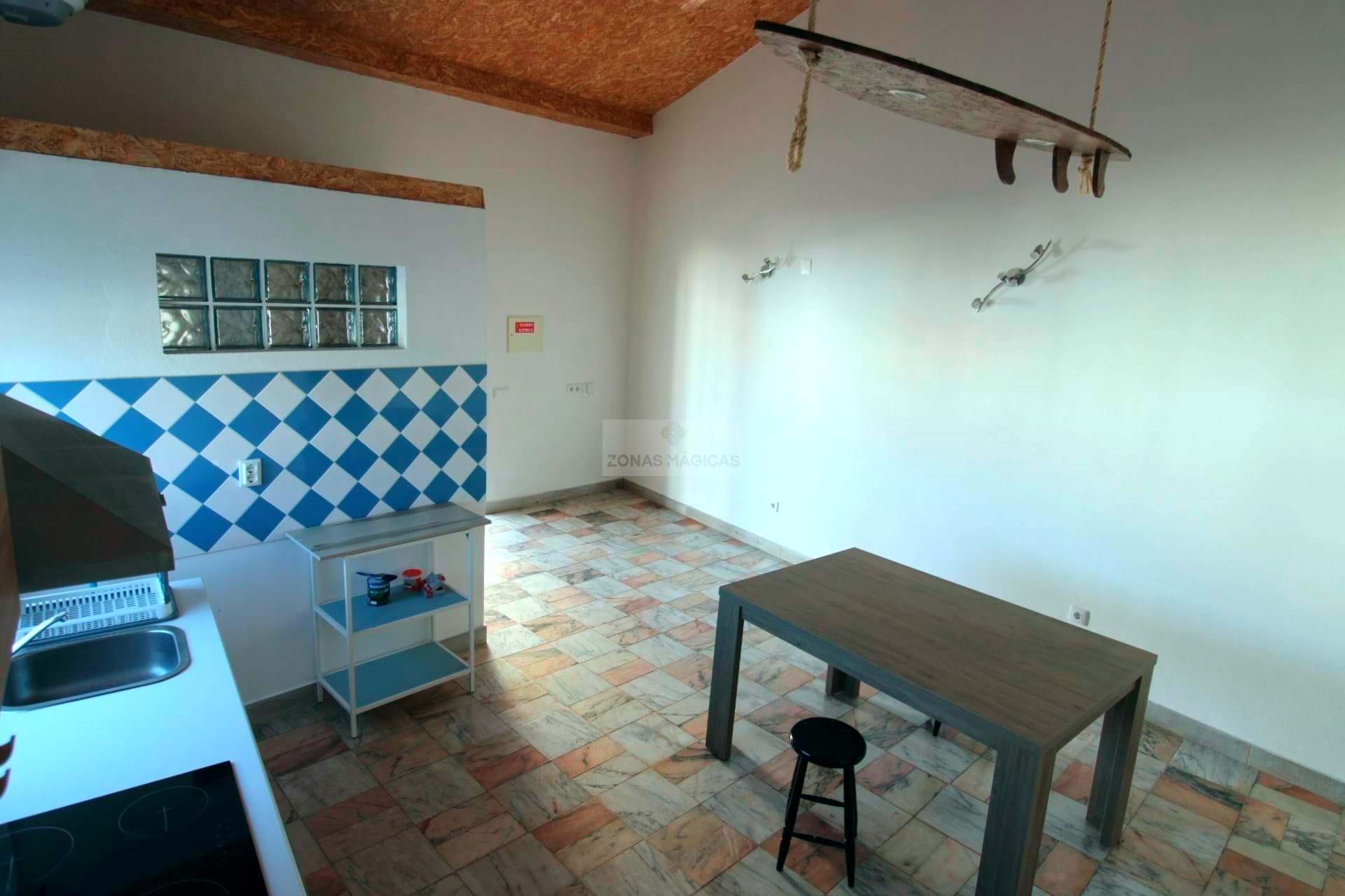 2 Bed, 1 Bath, HouseFor Sale, Vila do Bispo, Faro, 8650-413