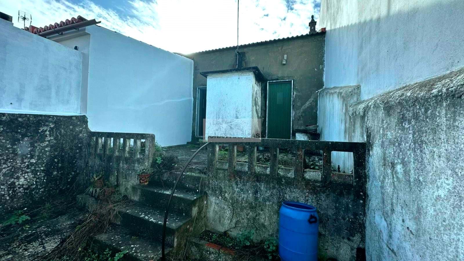 2 Bed, 1 Bath, HouseFor Sale, Aljezur, Faro, 8670-001