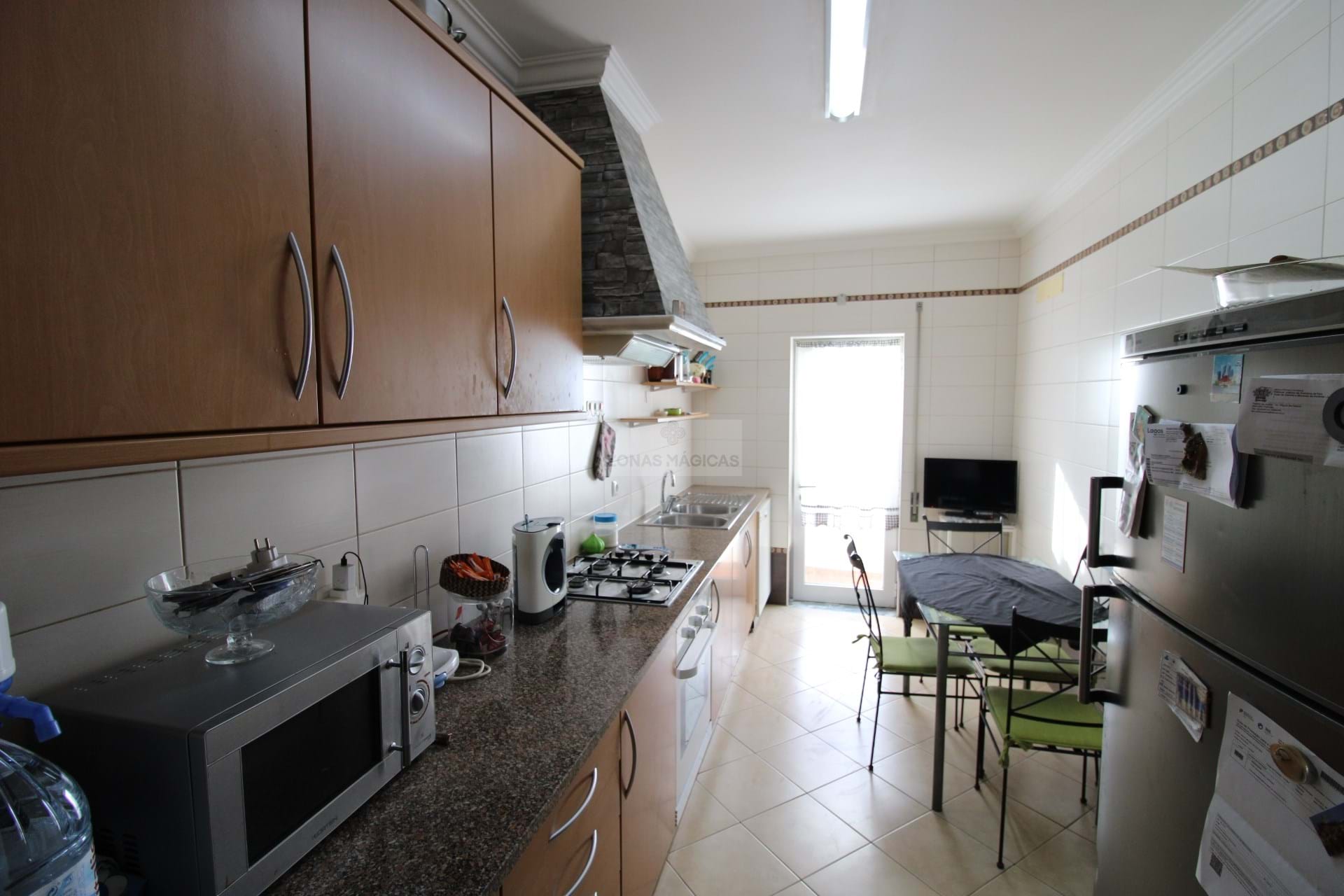 3 Bed, 2 Bath, ApartmentFor Sale, Lagos, Faro, 8600-767