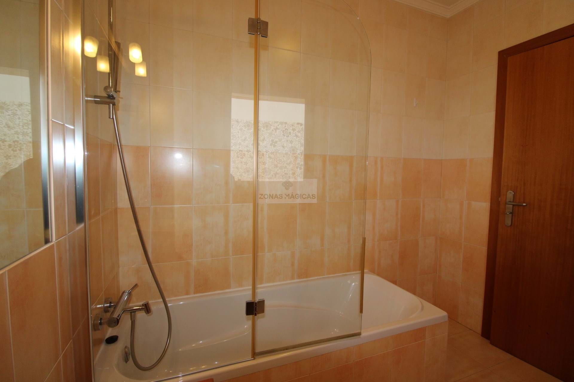 2 Bed, 2 Bath, ApartmentFor Sale, Lagos, Faro, 8600-324