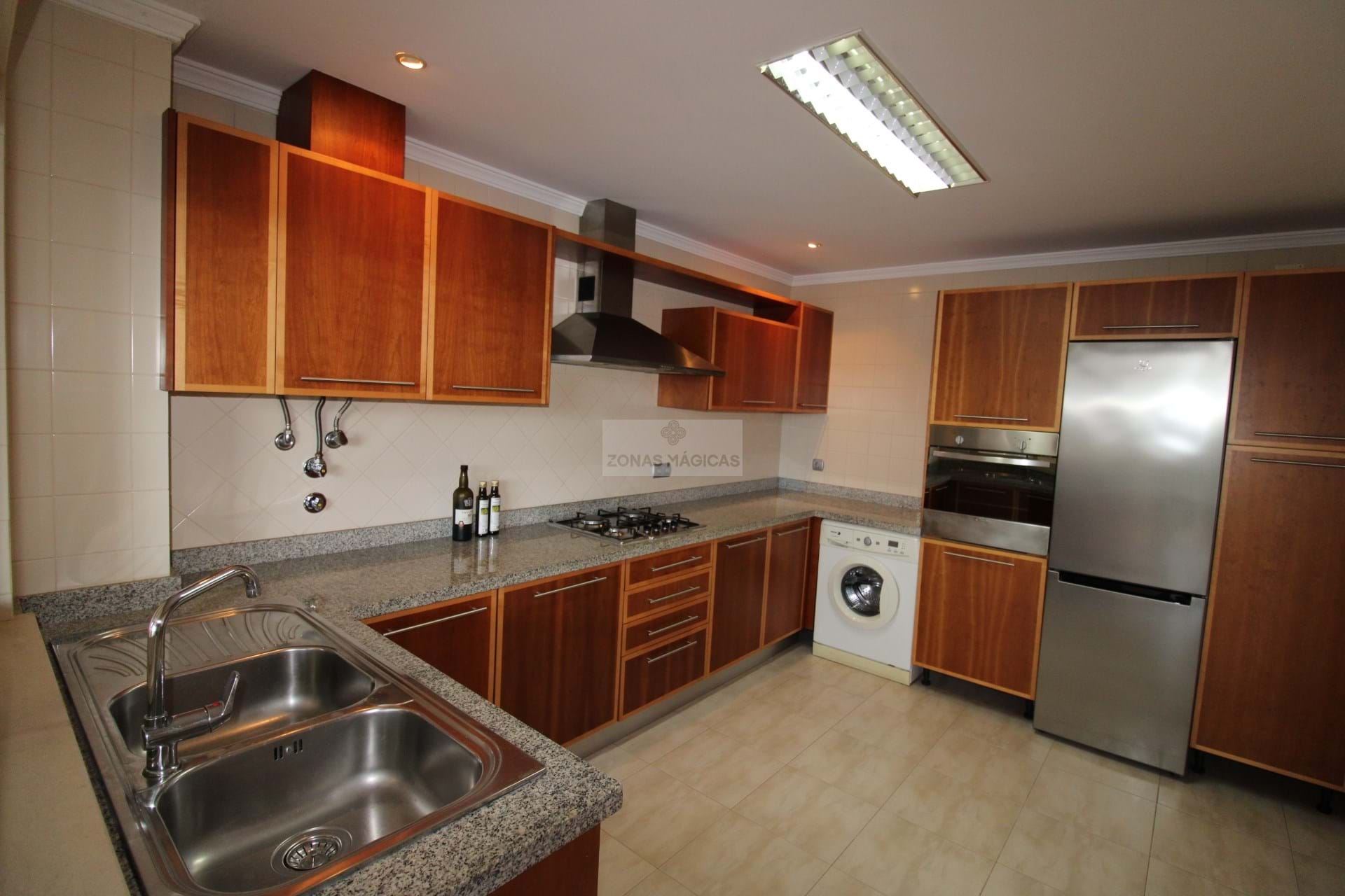 2 Bed, 2 Bath, ApartmentFor Sale, Lagos, Faro, 8600-324