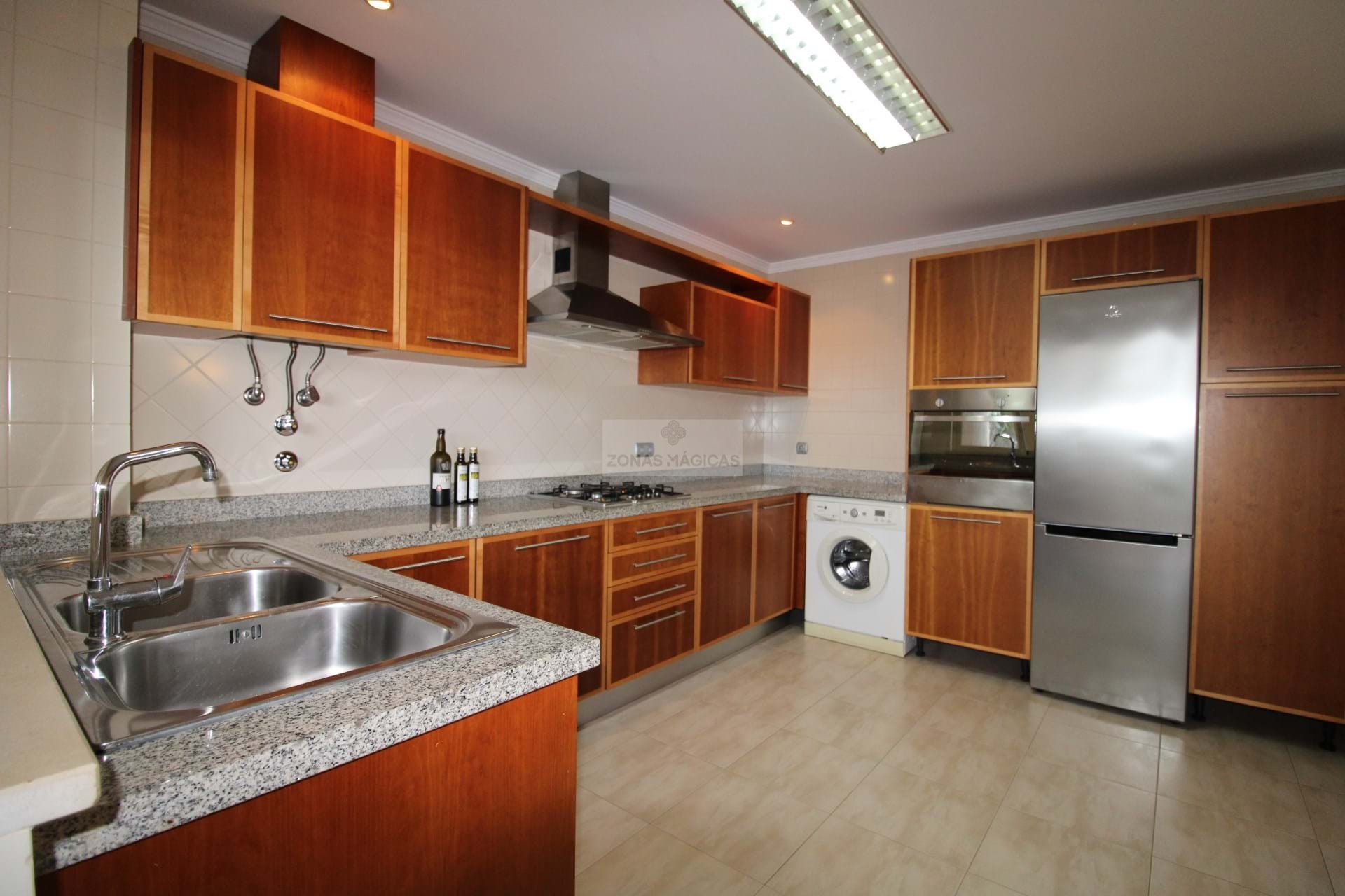 2 Bed, 2 Bath, ApartmentFor Sale, Lagos, Faro, 8600-324