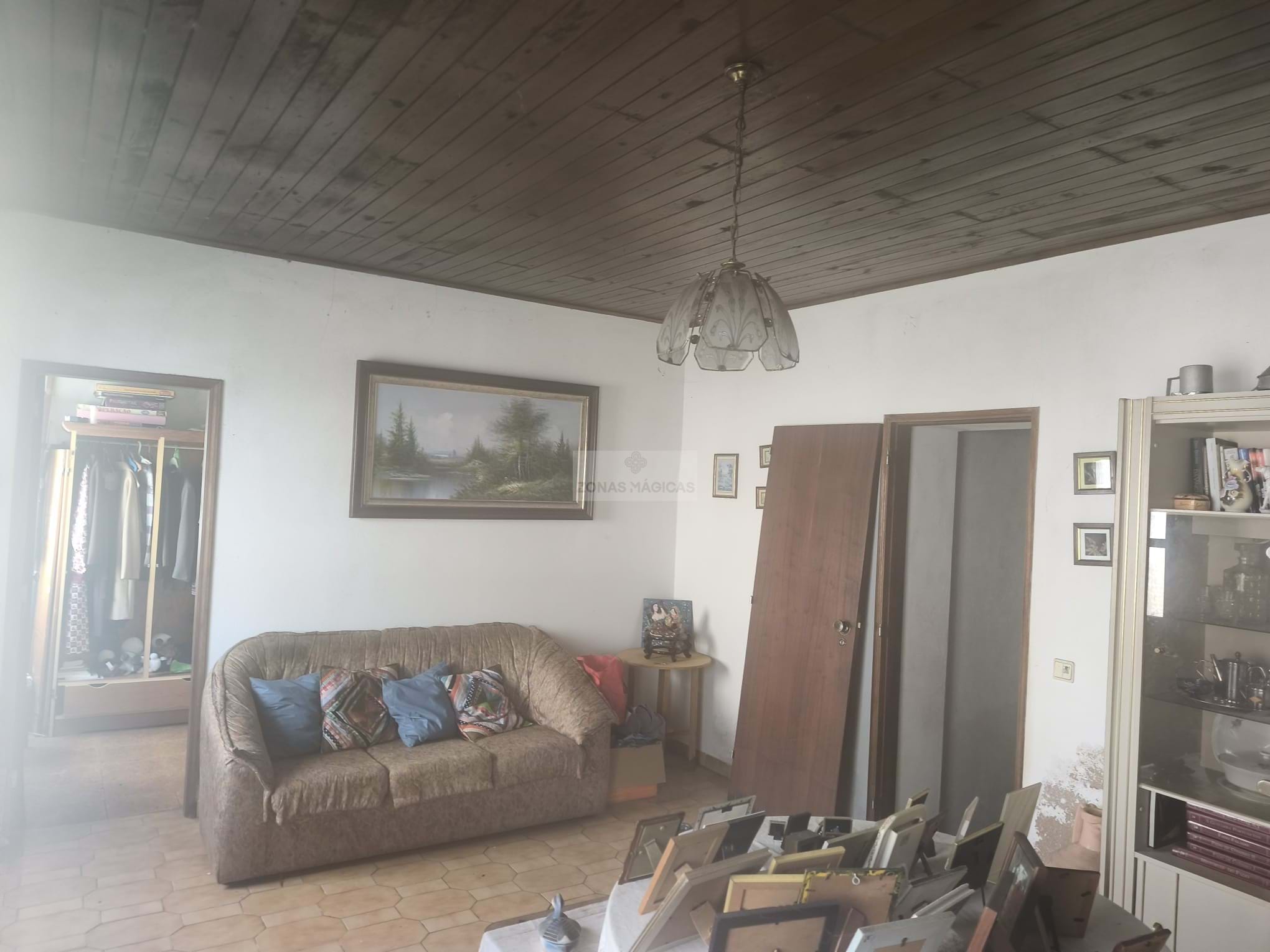 4 Bed, 1 Bath, HouseFor Sale, Lagos, Faro, 8600-013