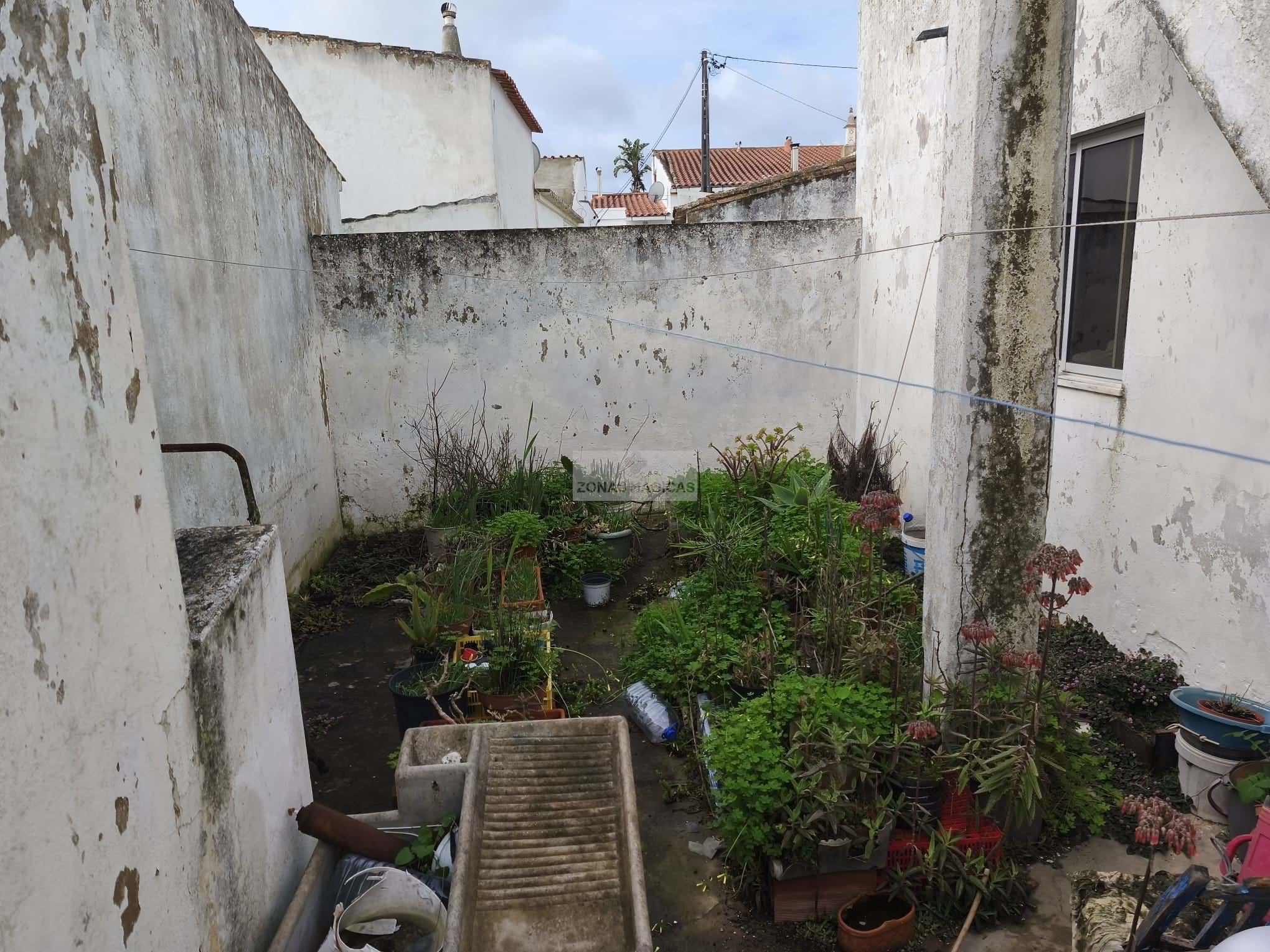 4 Bed, 1 Bath, HouseFor Sale, Lagos, Faro, 8600-013