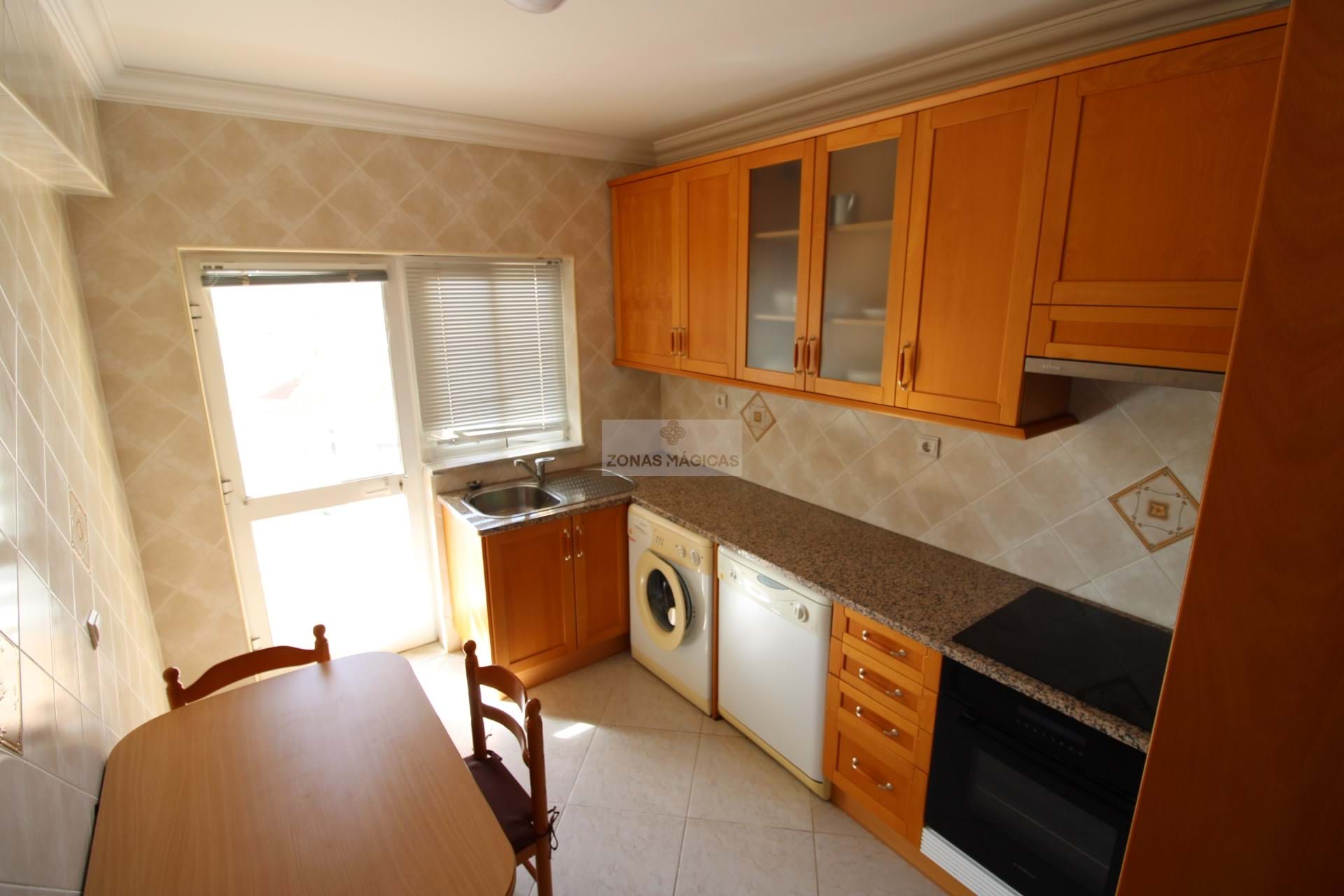 2 Bed, 2 Bath, ApartmentFor Sale, Lagos, Faro, 8600-533