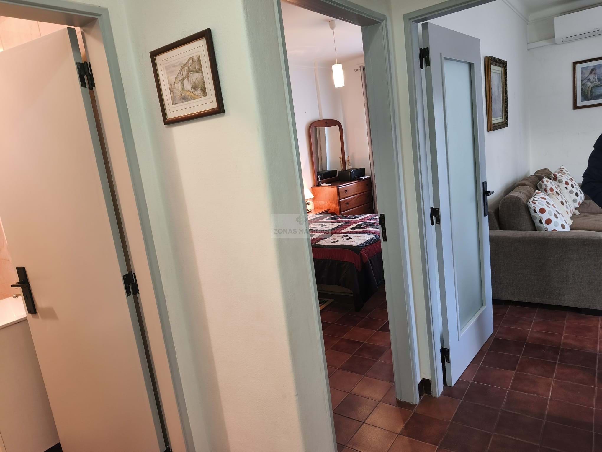 1 Bed, 1 Bath, ApartmentFor Sale, Praia da Rocha, Portimão, Faro, 8500-510