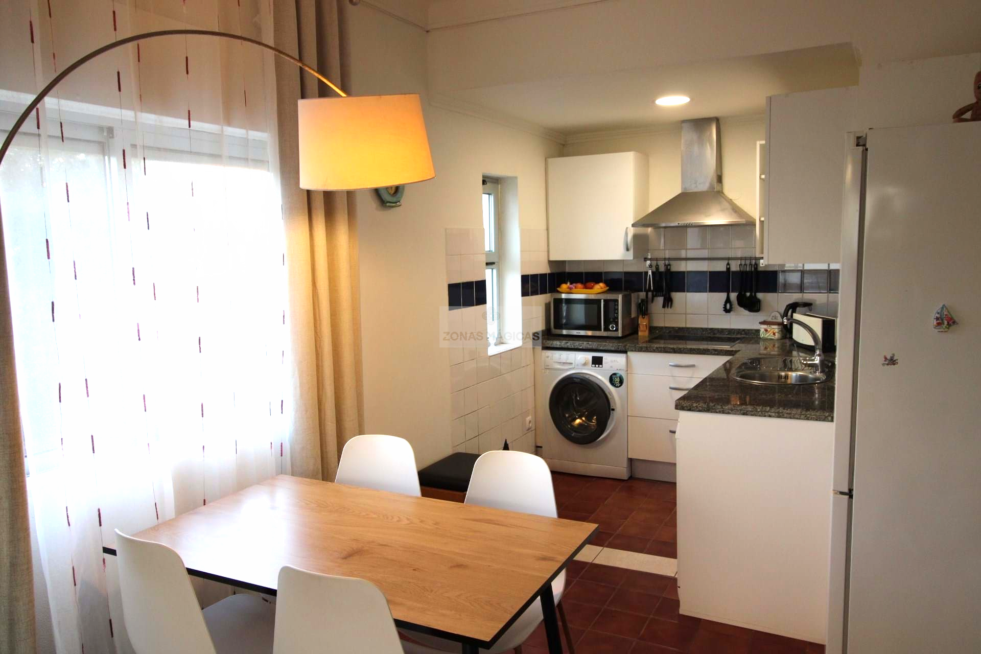 1 Bed, 1 Bath, ApartmentFor Sale, Praia da Rocha, Portimão, Faro, 8500-510