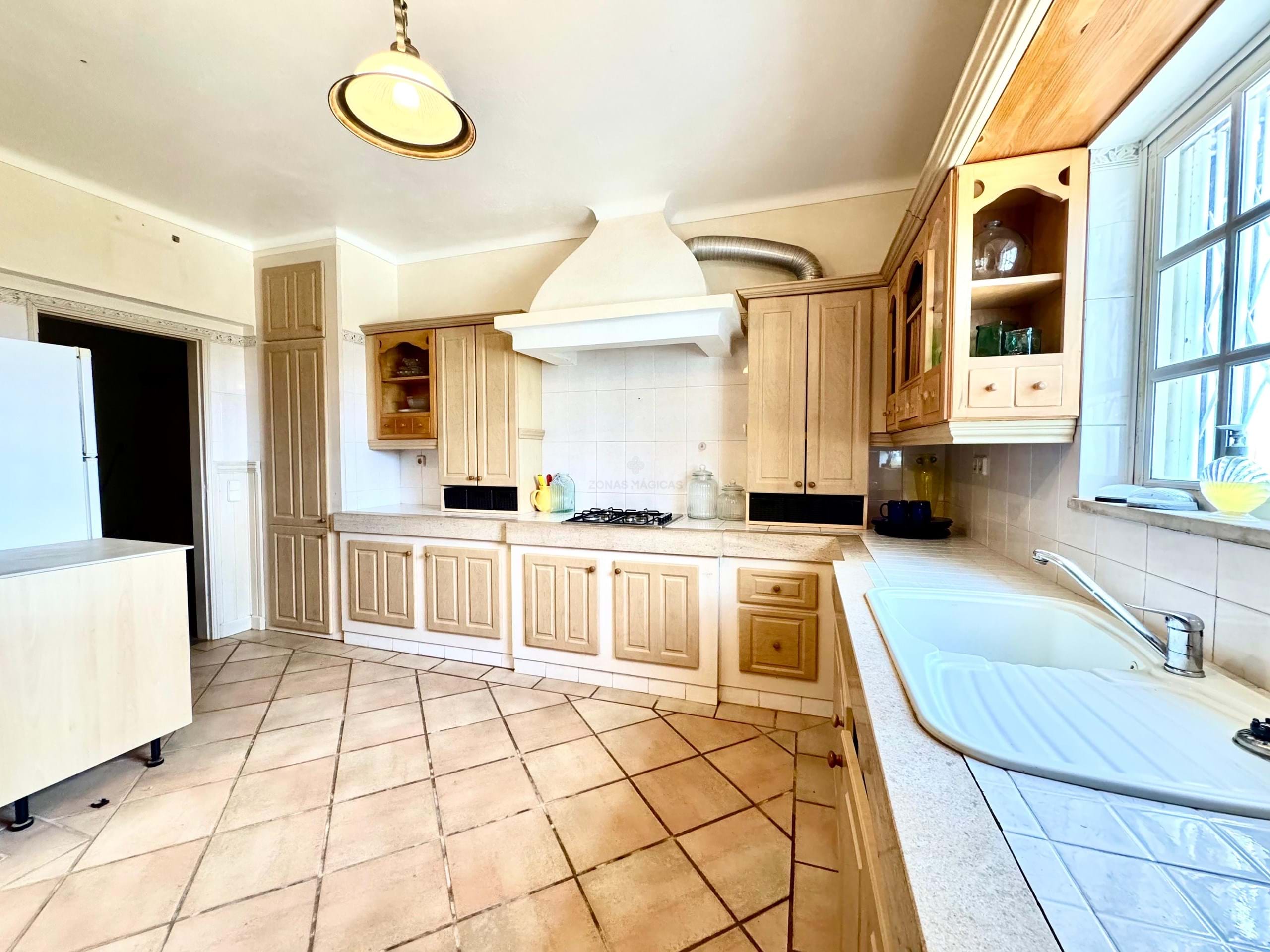 3 Bed, 2 Bath, HouseFor Sale, Lagos, Faro, 8600-109