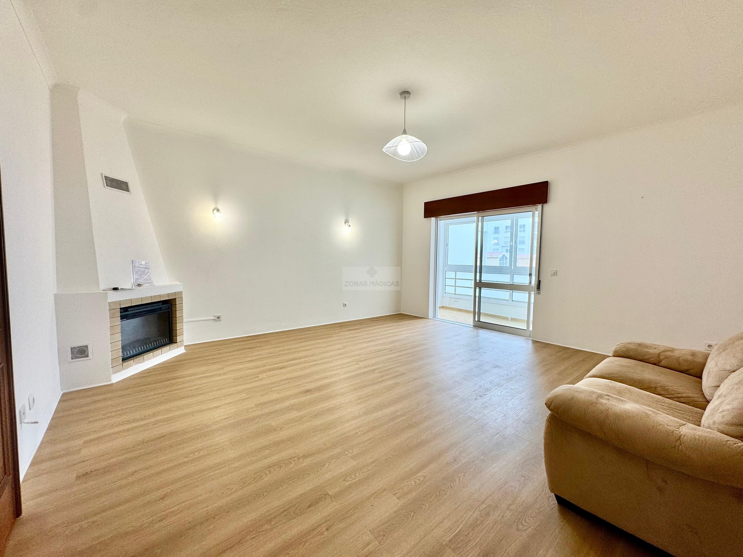 2 Bed, 1 Bath, ApartmentFor Sale, Lagos, Faro, 8600-524