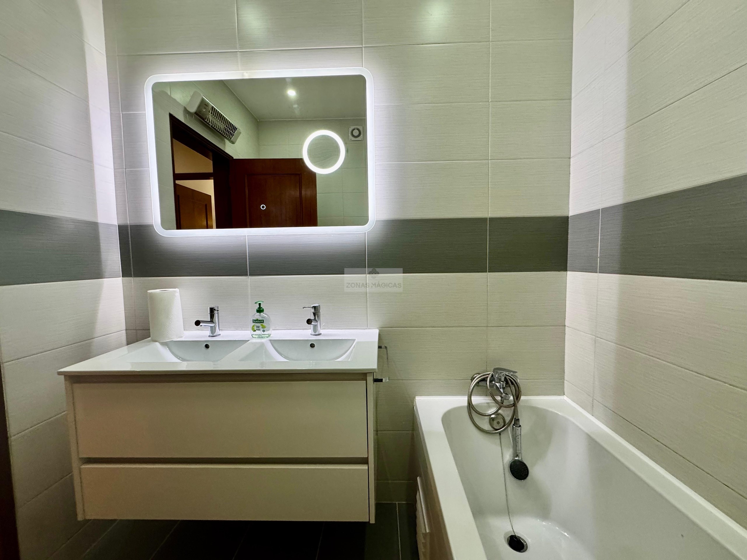 2 Bed, 1 Bath, ApartmentFor Sale, Lagos, Faro, 8600-524