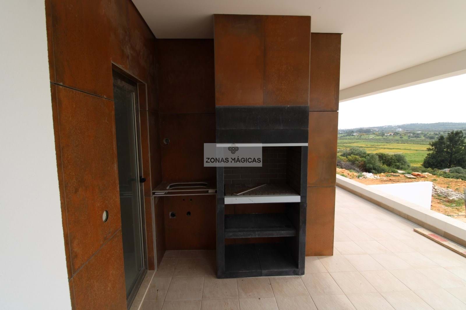 4 Bed, 5 Bath, HouseFor Sale, Portimao, Faro, 8500-120