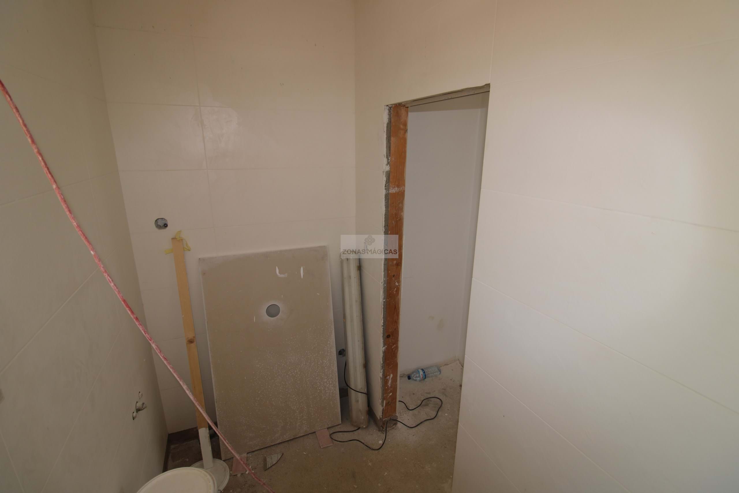 4 Bed, 5 Bath, HouseFor Sale, Portimao, Faro, 8500-120