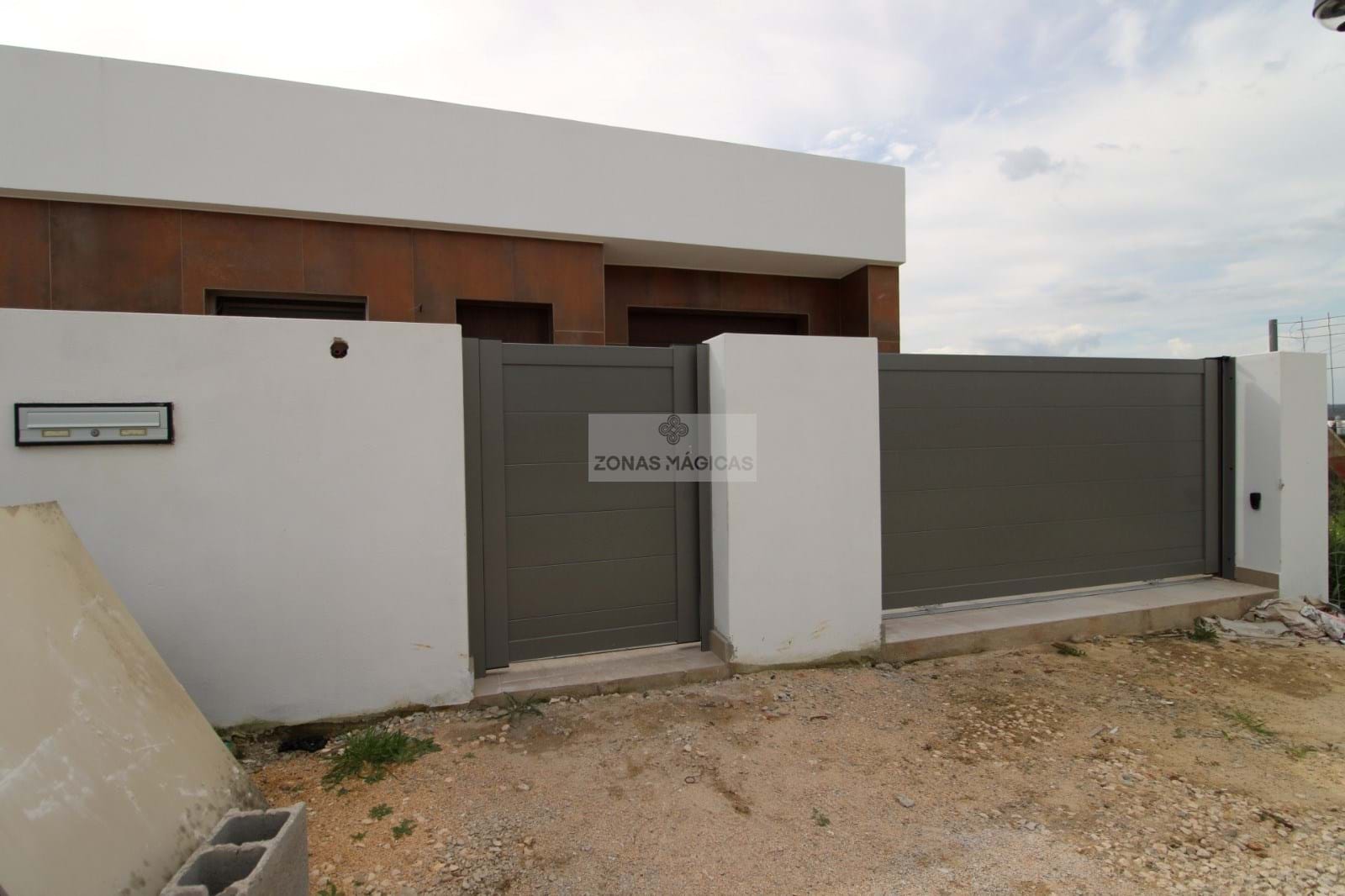 4 Bed, 5 Bath, HouseFor Sale, Portimao, Faro, 8500-120