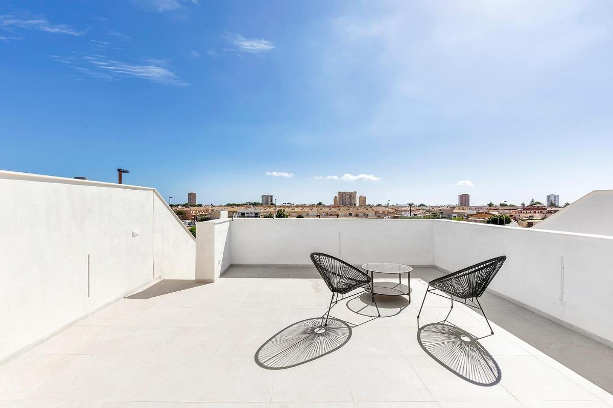 3 Bed, 2 Bath, HouseFor Sale, Los Alcazares, Costa Calida