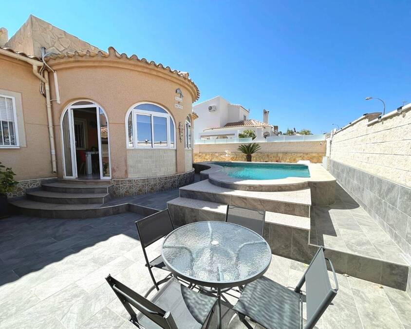 3 Bed, 2 Bath, HouseFor Sale, La Florida, Alicante