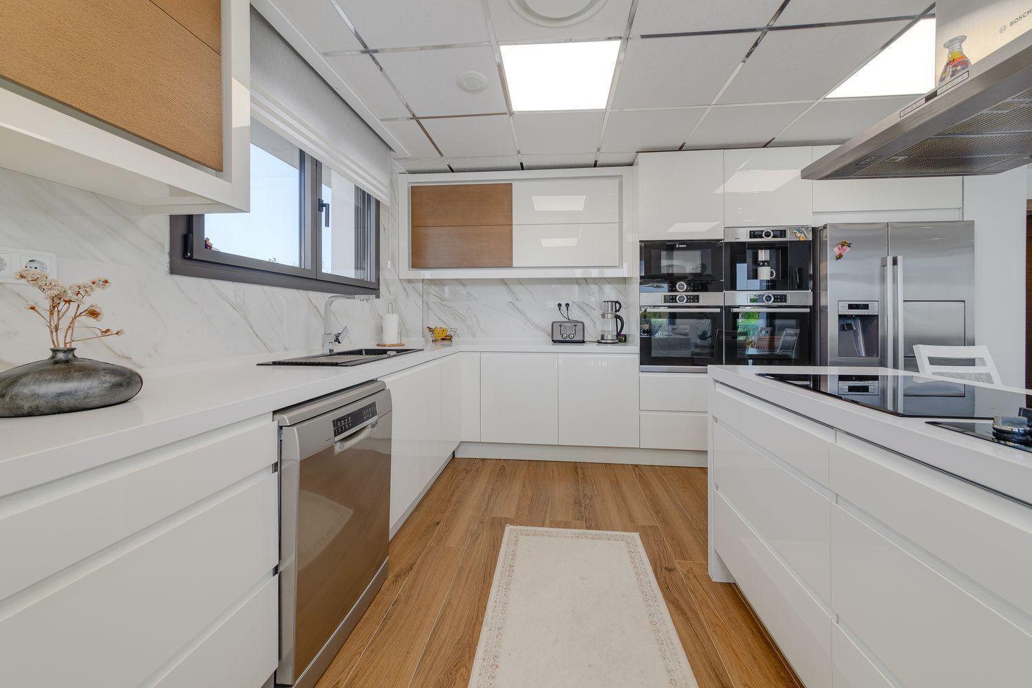 3 Bed, 4 Bath, HouseFor Sale, Torrevieja, Alicante