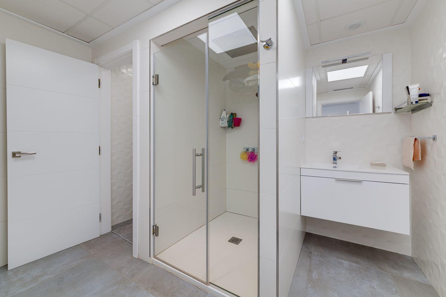 3 Bed, 4 Bath, HouseFor Sale, Torrevieja, Alicante