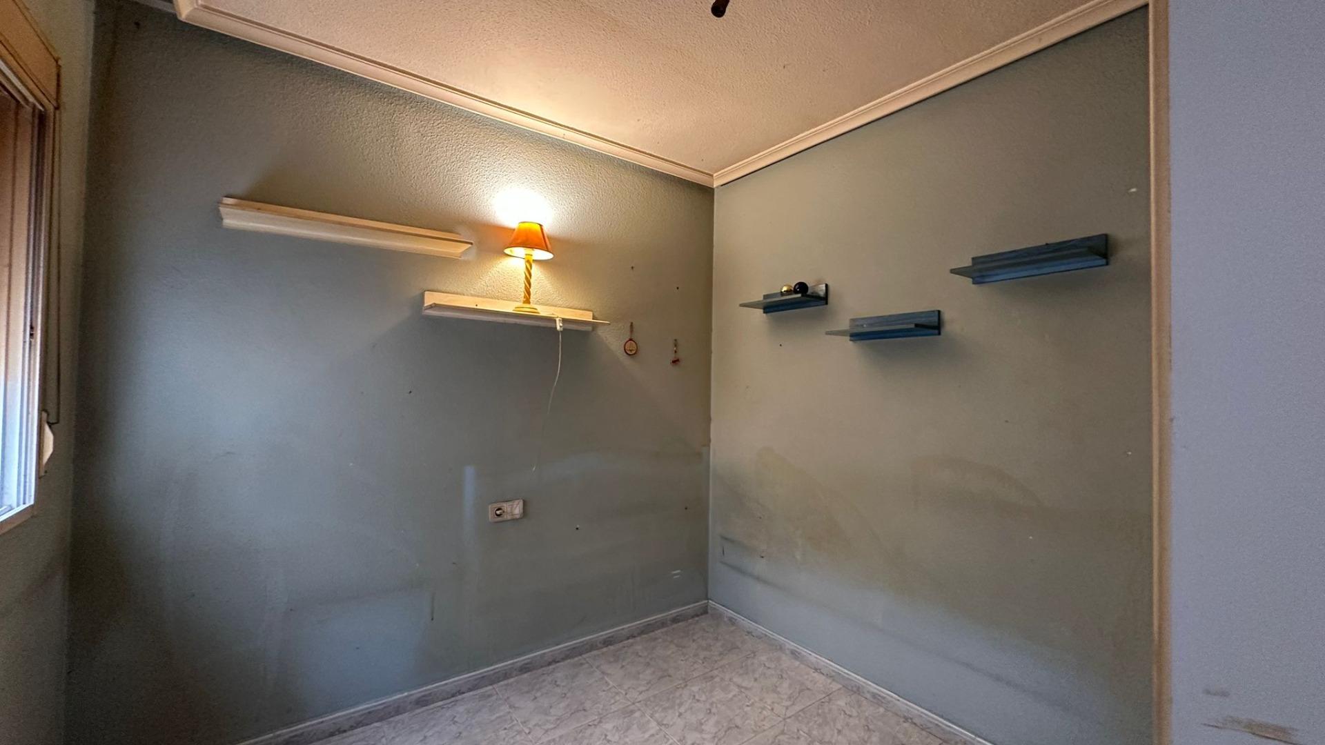 2 Bed, 1 Bath, ApartmentFor Sale, Torrevieja, Alicante